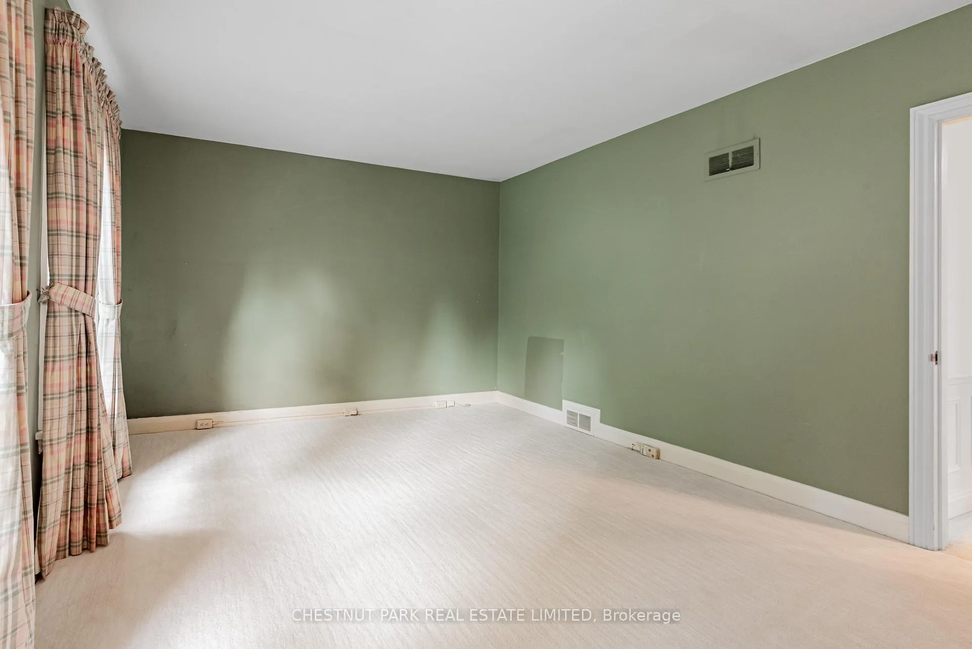 Photo 18 of 56 Rochester Avenue, Toronto, Lawrence Park South — HOMEH