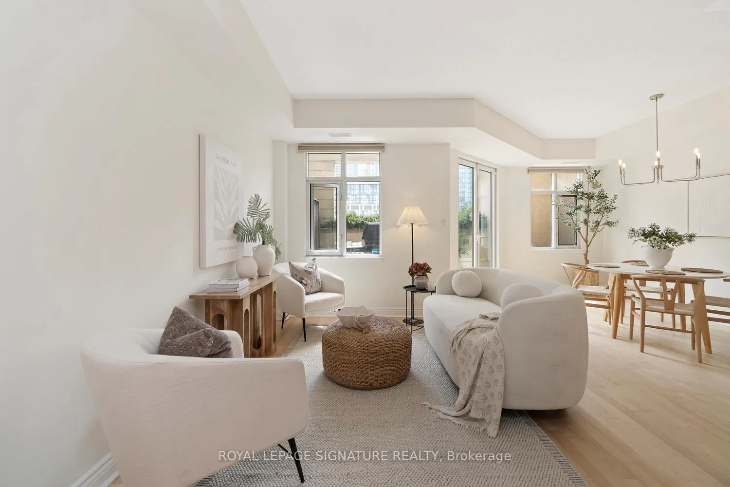 Photo 4 of Unit 207, 550 Front Street W, Toronto, Waterfront Communities — HOMEH