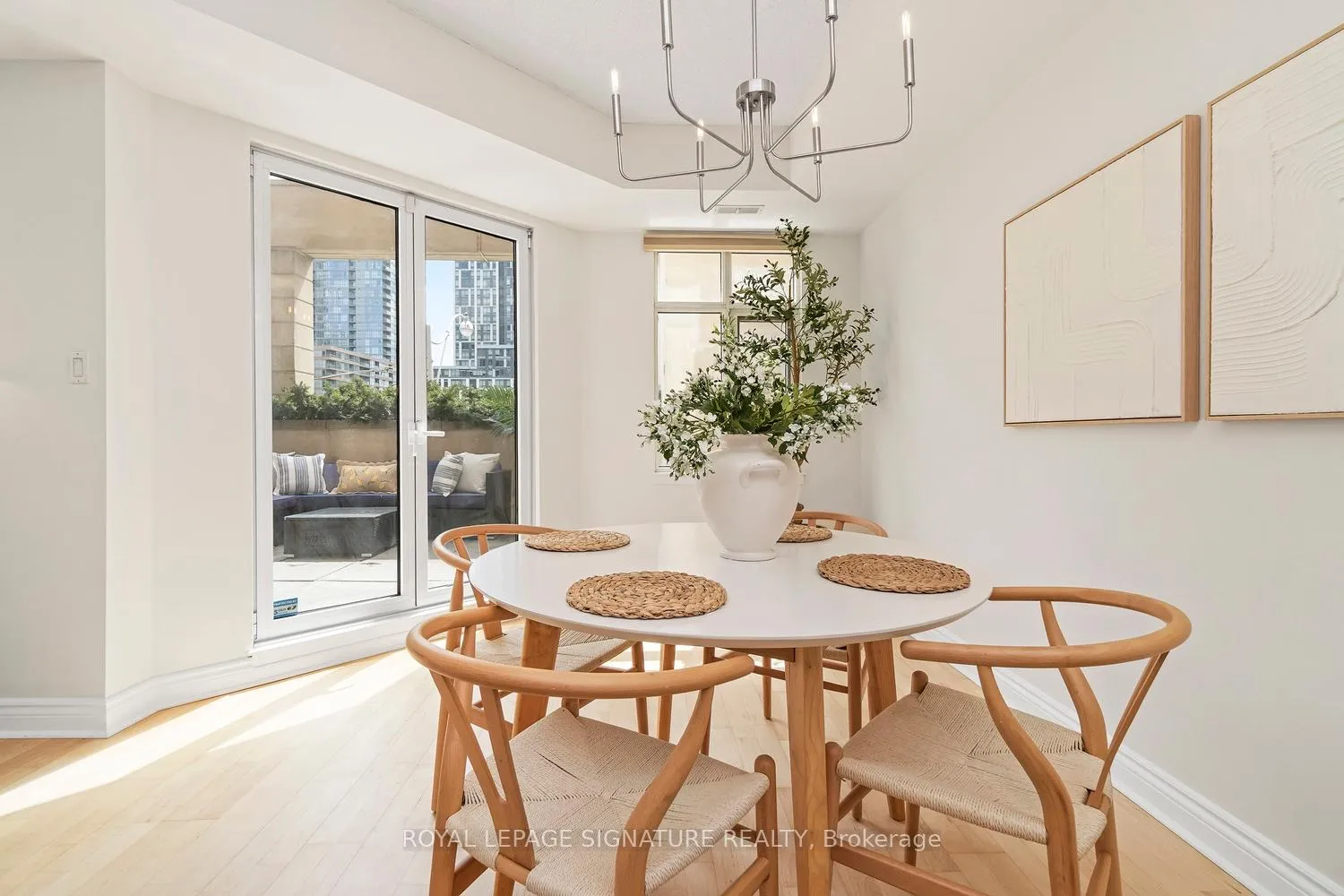Photo 14 of Unit 207, 550 Front Street W, Toronto, Waterfront Communities — HOMEH
