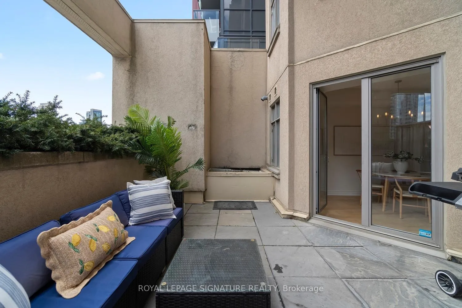 Photo 18 of Unit 207, 550 Front Street W, Toronto, Waterfront Communities — HOMEH