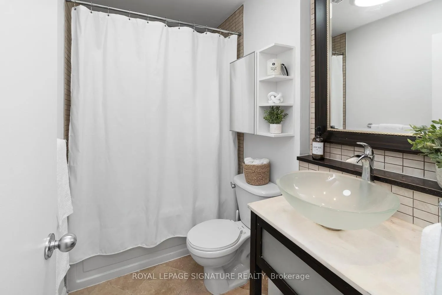 Photo 30 of Unit 207, 550 Front Street W, Toronto, Waterfront Communities — HOMEH