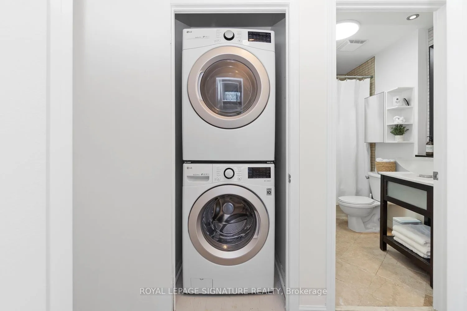 Photo 31 of Unit 207, 550 Front Street W, Toronto, Waterfront Communities — HOMEH