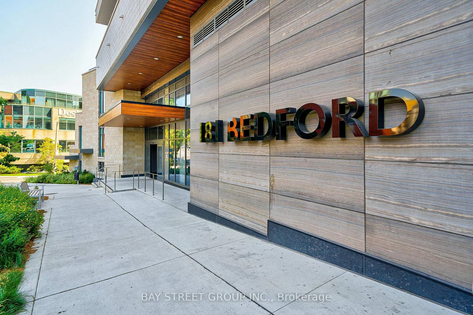 Photo 2 of Unit 905, 181 Bedford Road, Toronto, The Annex — HOMEH