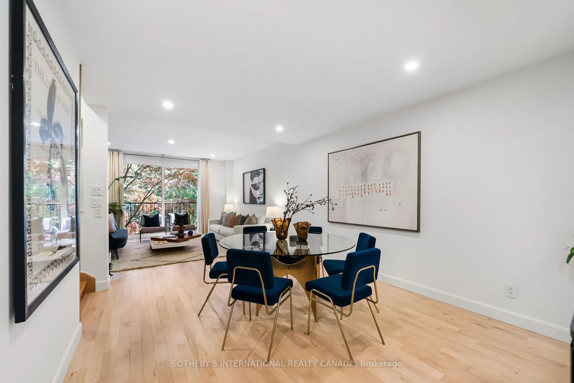 Photo 2 of 111A Alcorn Avenue, Toronto, Yonge-St. Clair — HOMEH