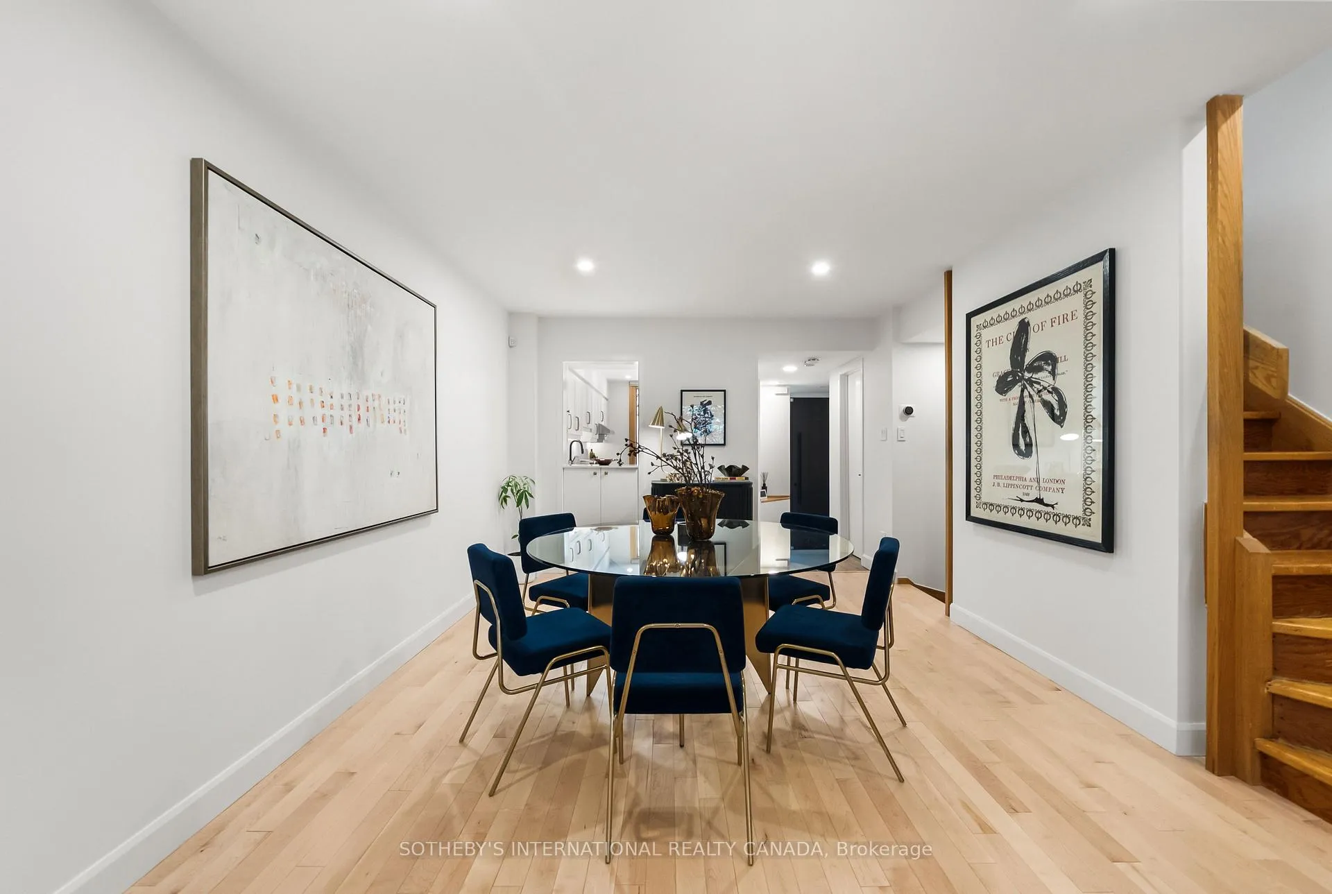 Photo 6 of 111A Alcorn Avenue, Toronto, Yonge-St. Clair — HOMEH