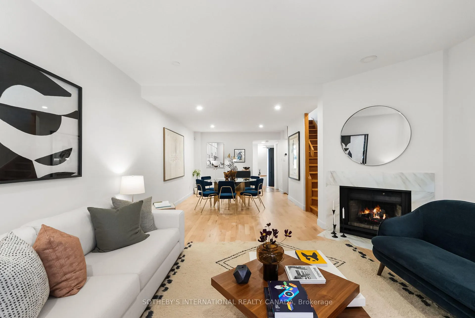 Photo 8 of 111A Alcorn Avenue, Toronto, Yonge-St. Clair — HOMEH