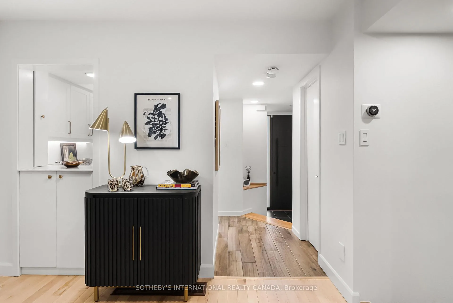 Photo 9 of 111A Alcorn Avenue, Toronto, Yonge-St. Clair — HOMEH
