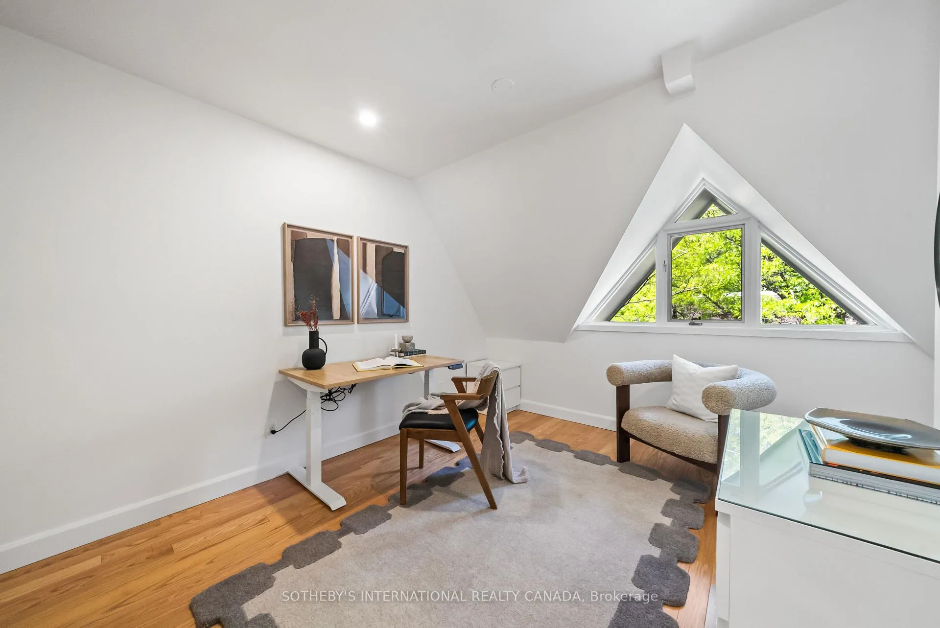 Photo 33 of 111A Alcorn Avenue, Toronto, Yonge-St. Clair — HOMEH