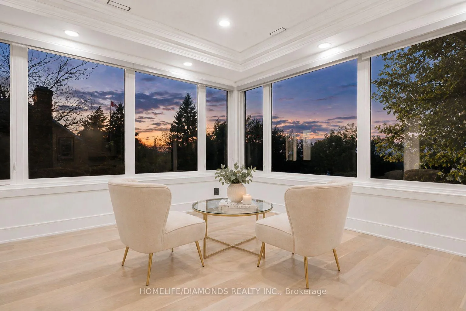Photo 23 of 47 Ridge Point Drive, St. Catharines, Burleigh Hill — HOMEH