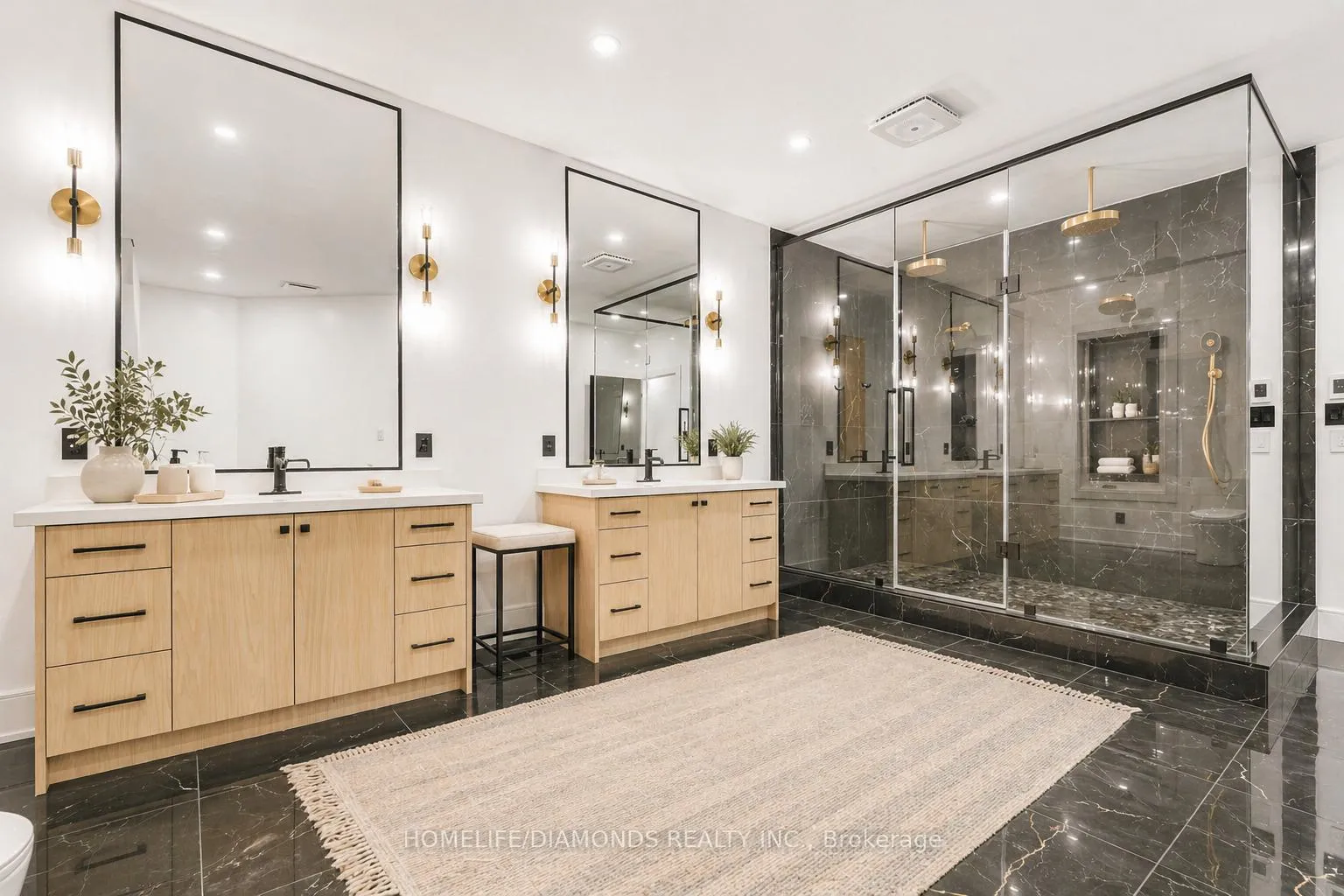 Photo 29 of 47 Ridge Point Drive, St. Catharines, Burleigh Hill — HOMEH