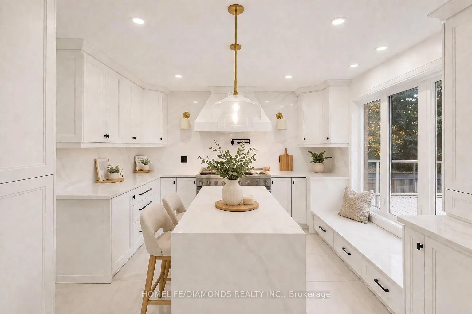 Photo 40 of 47 Ridge Point Drive, St. Catharines, Burleigh Hill — HOMEH