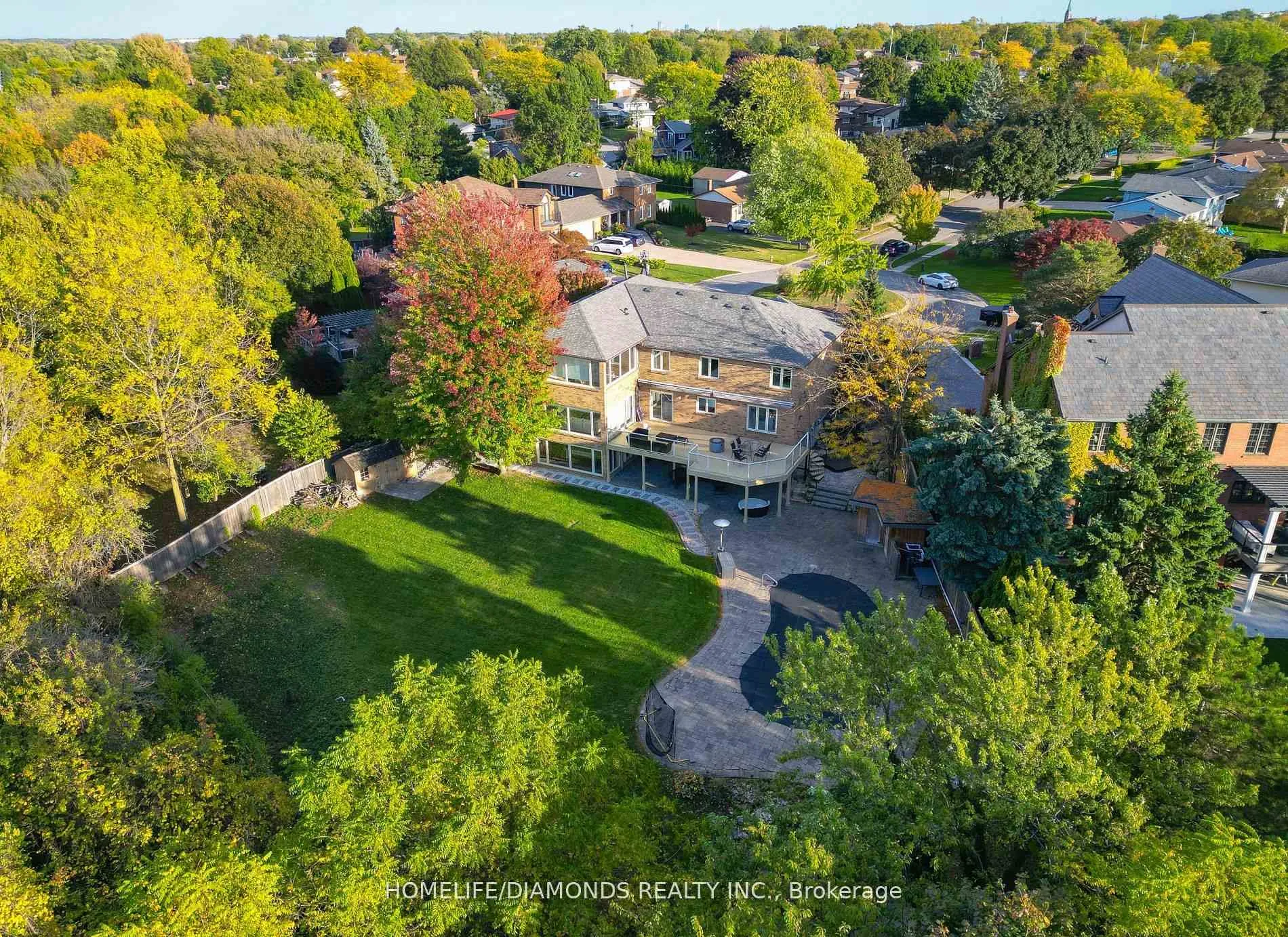 Photo 47 of 47 Ridge Point Drive, St. Catharines, Burleigh Hill — HOMEH