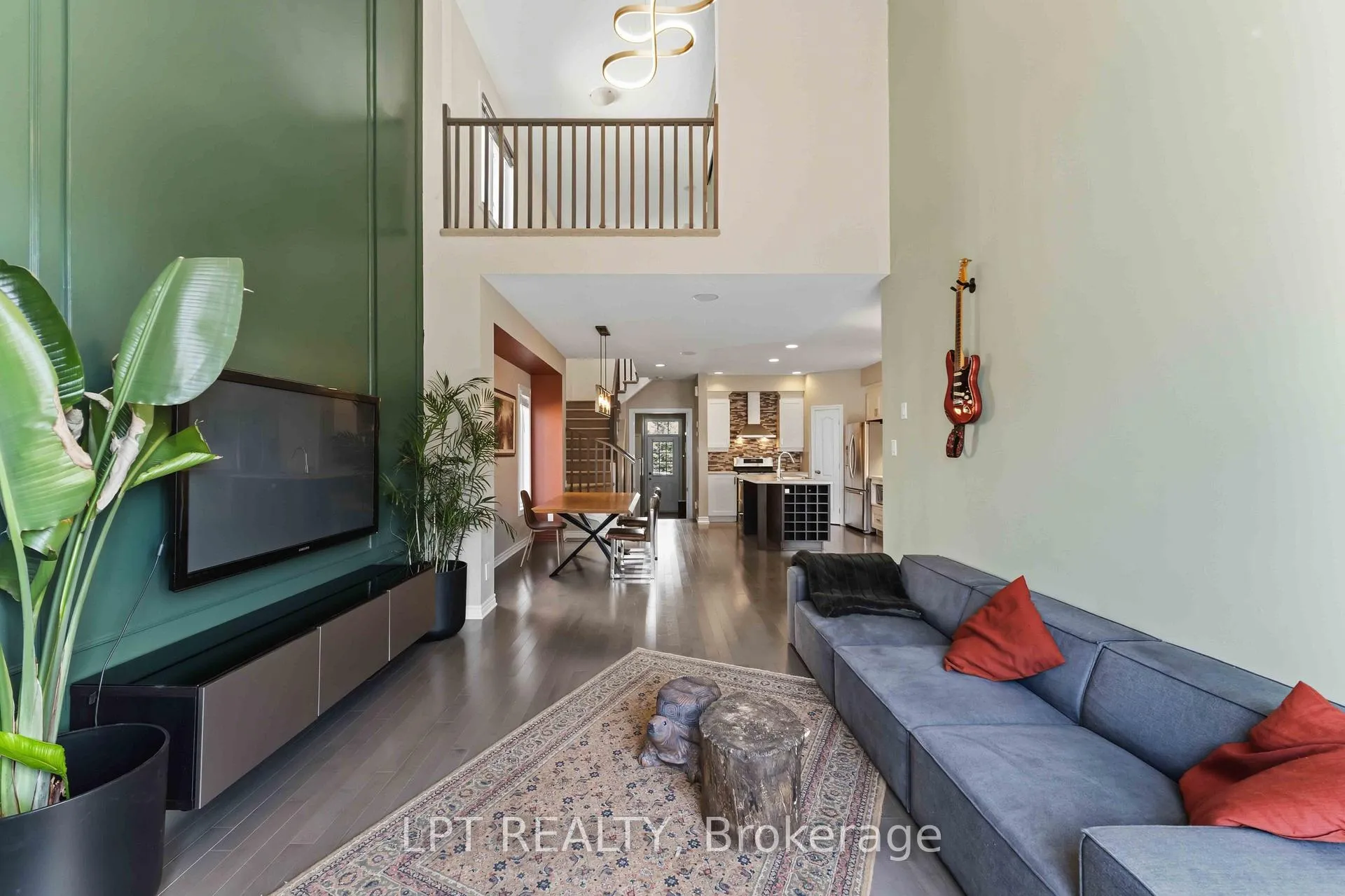 Photo 6 of 321 Kingbrook Drive, Ottawa, Kanata - Bridlewood — HOMEH