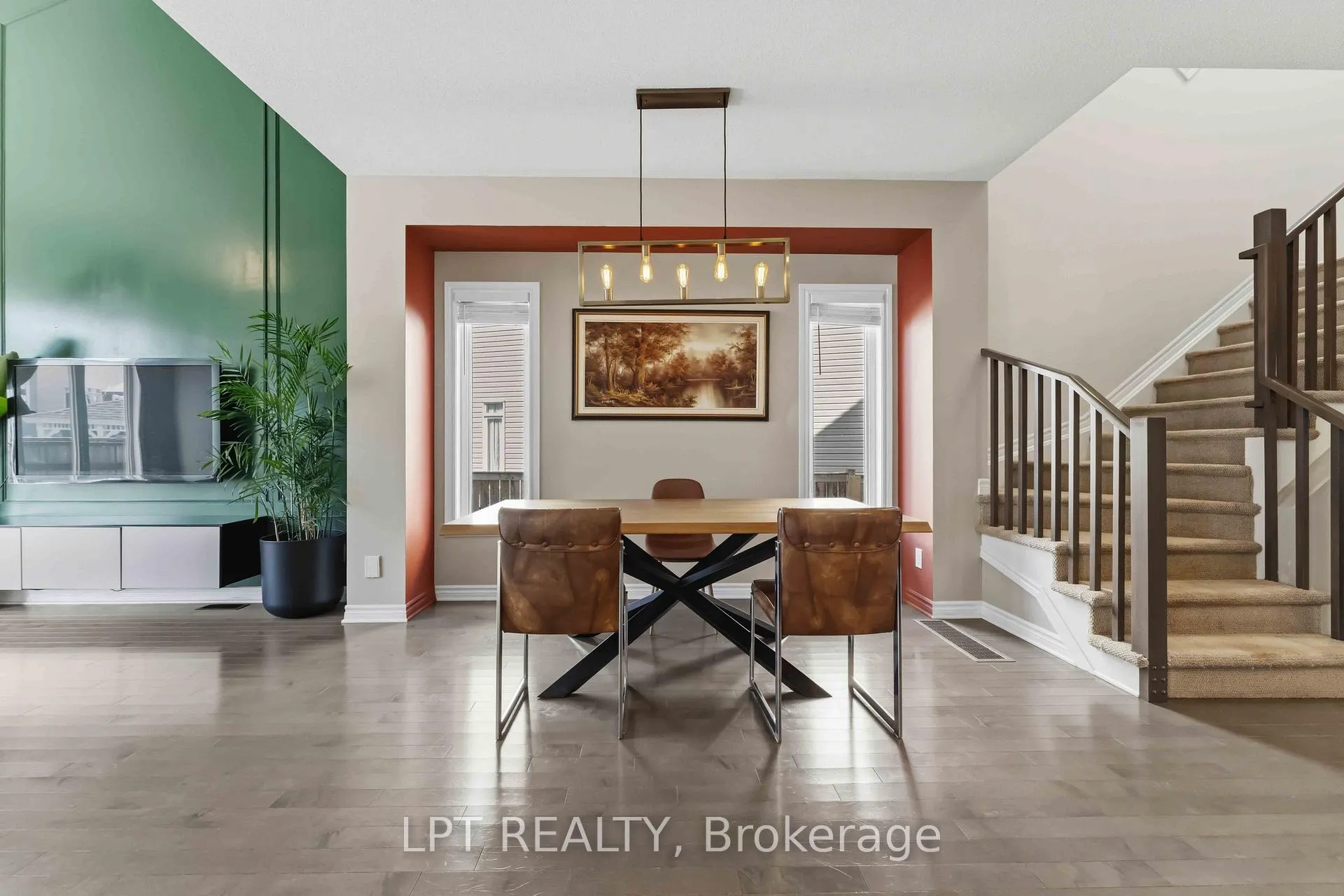 Photo 7 of 321 Kingbrook Drive, Ottawa, Kanata - Bridlewood — HOMEH