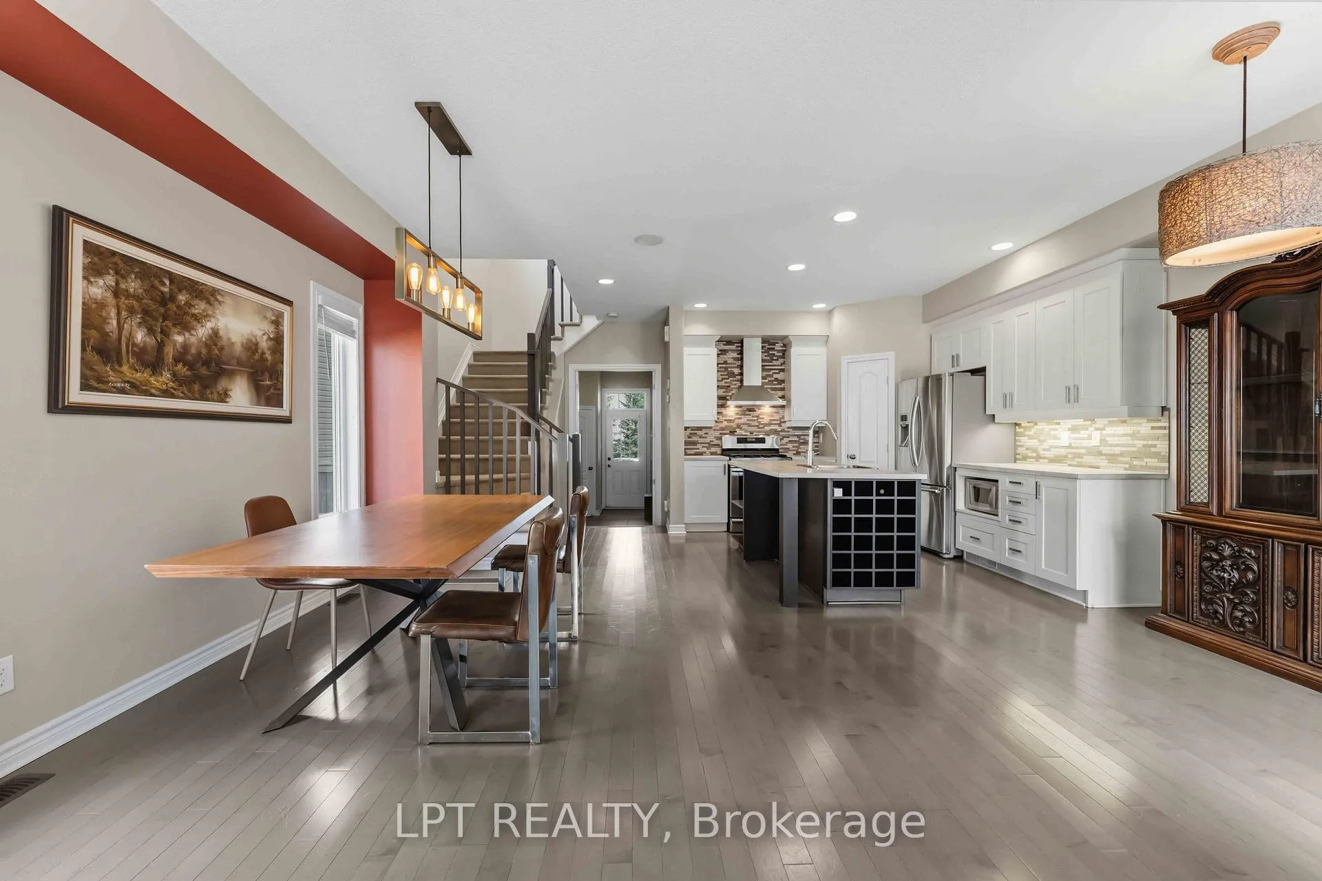 Photo 8 of 321 Kingbrook Drive, Ottawa, Kanata - Bridlewood — HOMEH