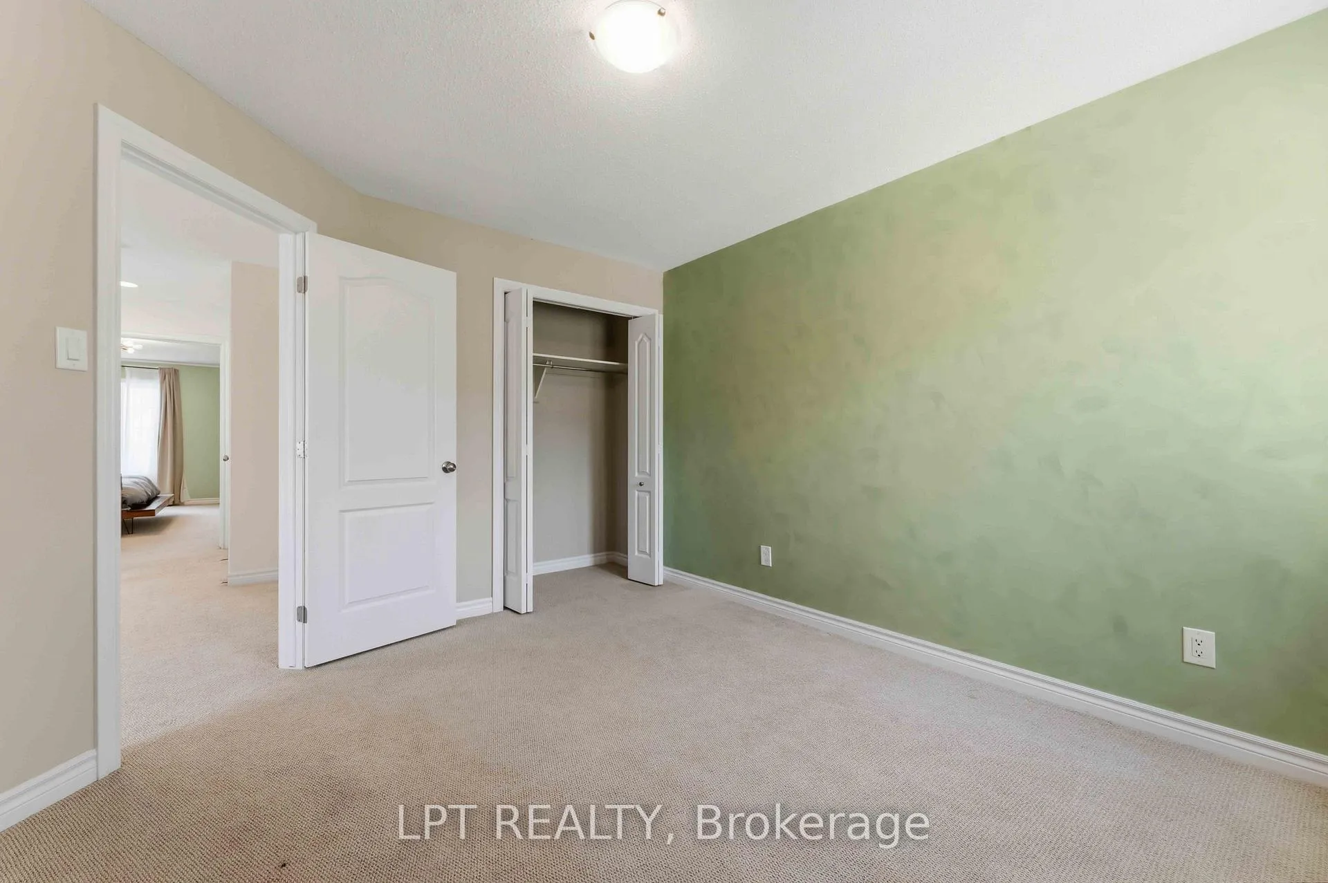 Photo 17 of 321 Kingbrook Drive, Ottawa, Kanata - Bridlewood — HOMEH