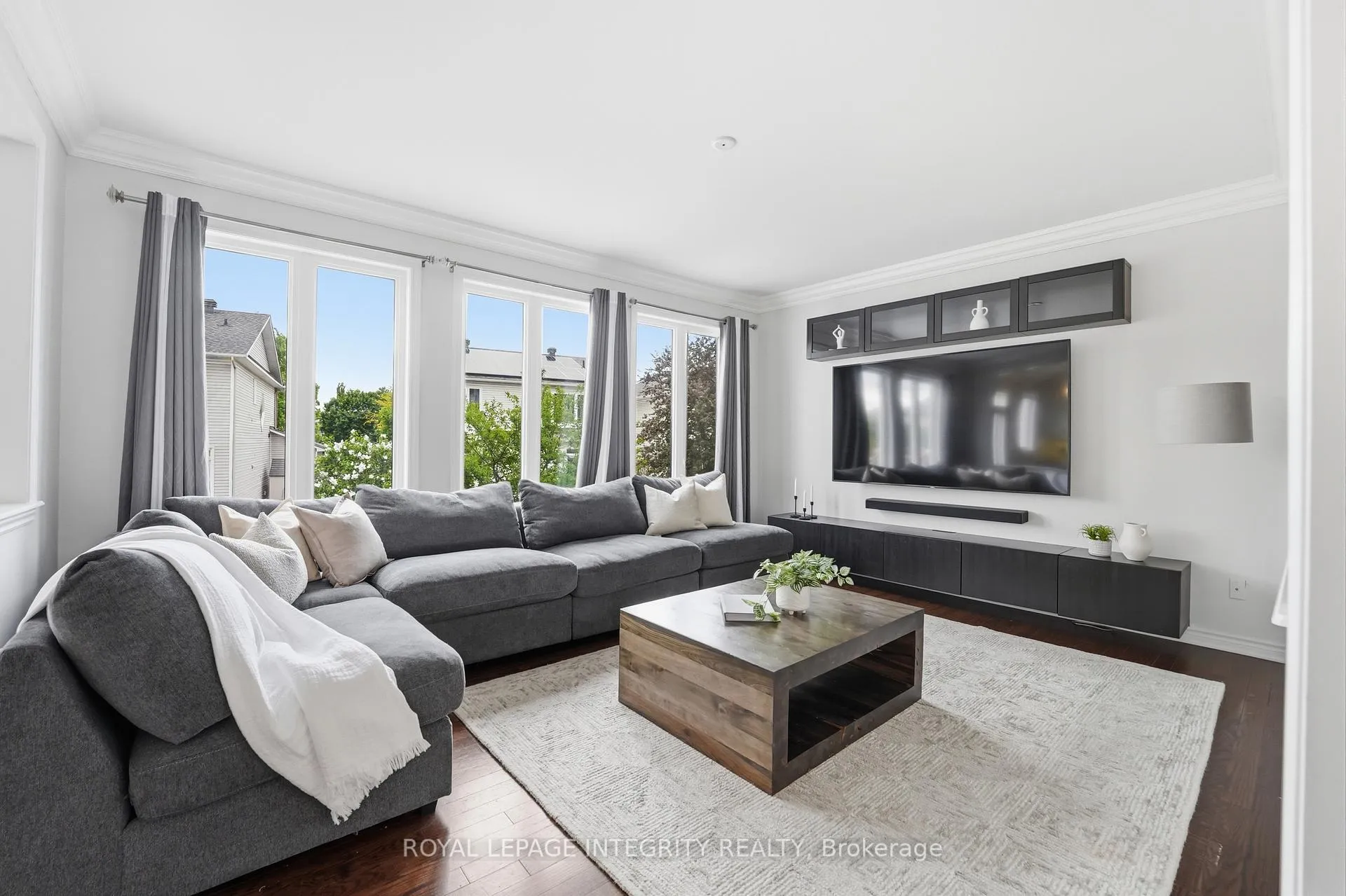 Photo 11 of 102 Lily Pond Street, Ottawa, Kanata - Emerald Meadows/Trailwest — HOMEH