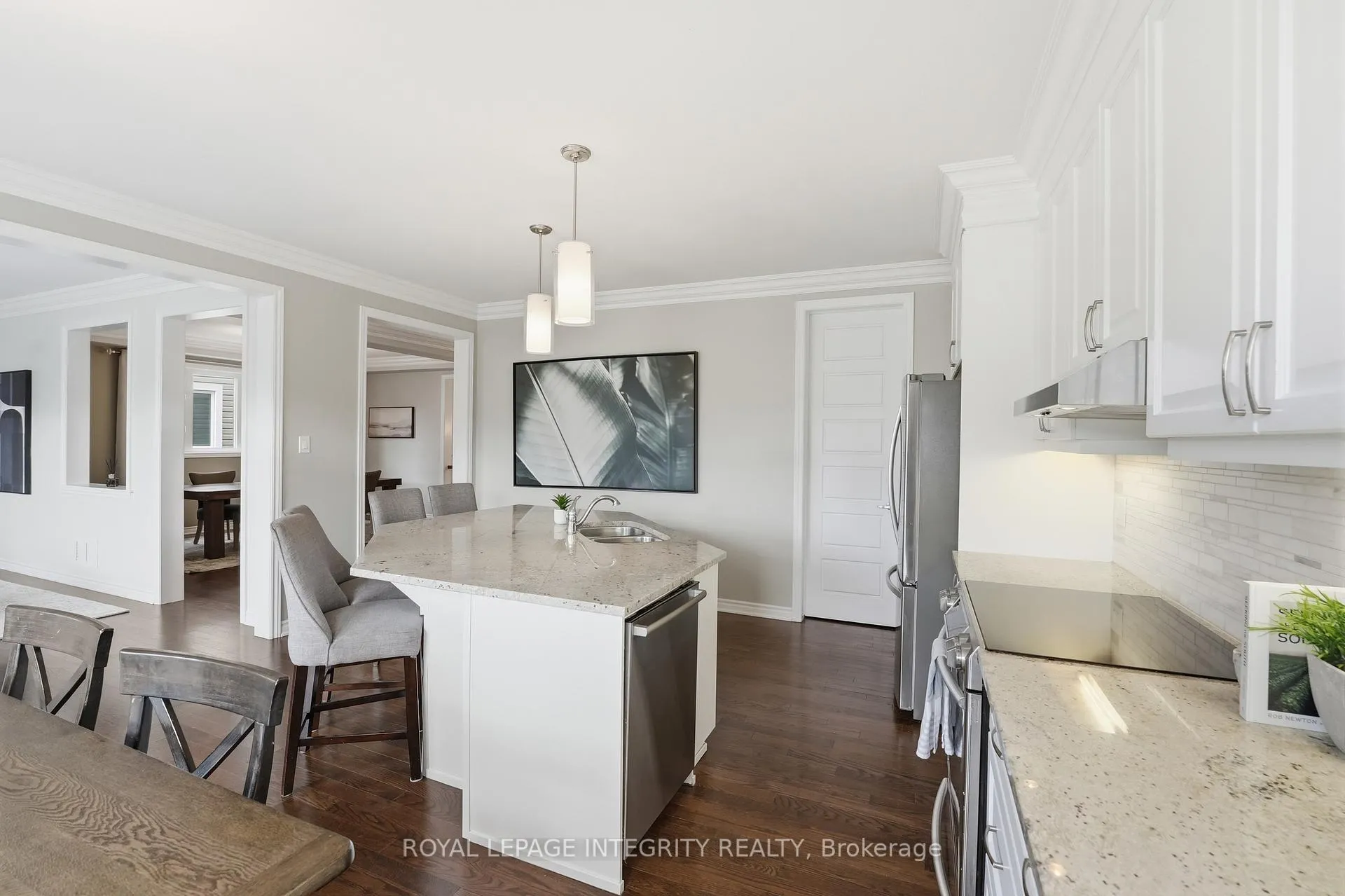 Photo 17 of 102 Lily Pond Street, Ottawa, Kanata - Emerald Meadows/Trailwest — HOMEH