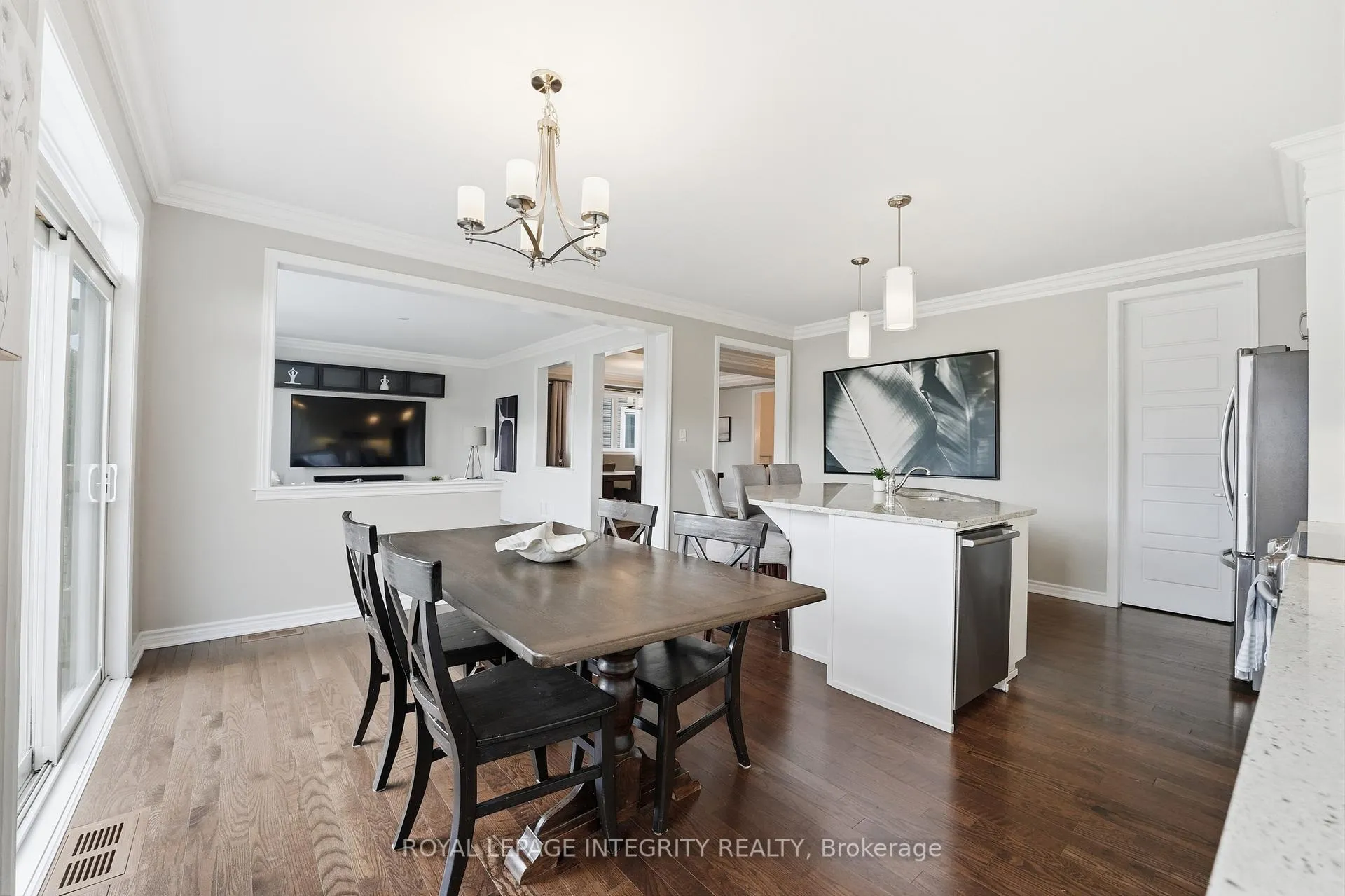 Photo 23 of 102 Lily Pond Street, Ottawa, Kanata - Emerald Meadows/Trailwest — HOMEH