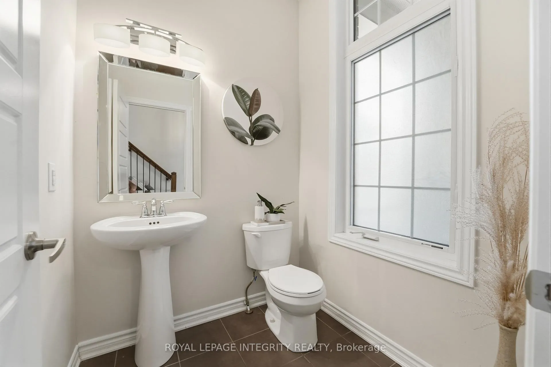 Photo 24 of 102 Lily Pond Street, Ottawa, Kanata - Emerald Meadows/Trailwest — HOMEH