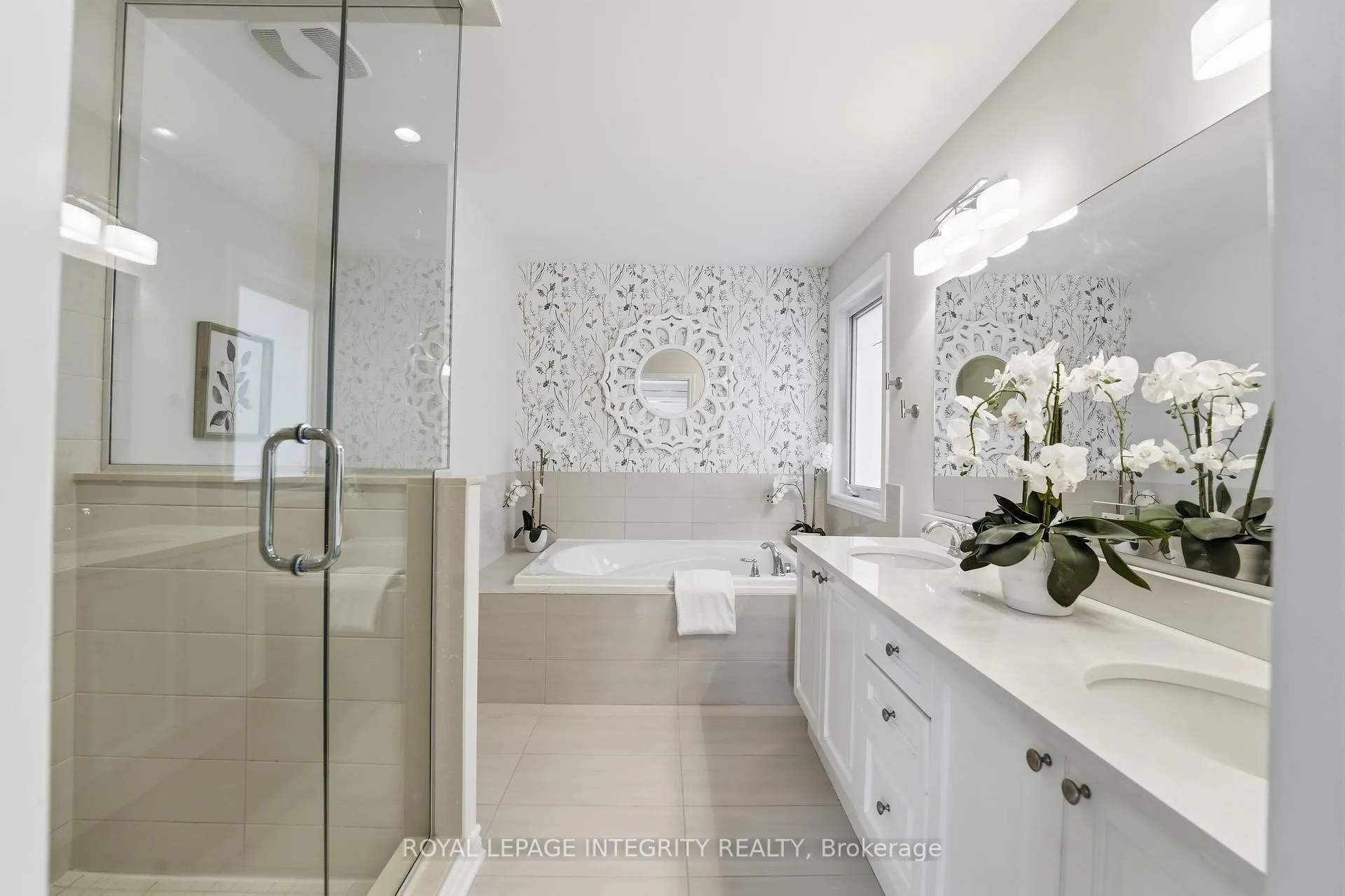 Photo 33 of 102 Lily Pond Street, Ottawa, Kanata - Emerald Meadows/Trailwest — HOMEH