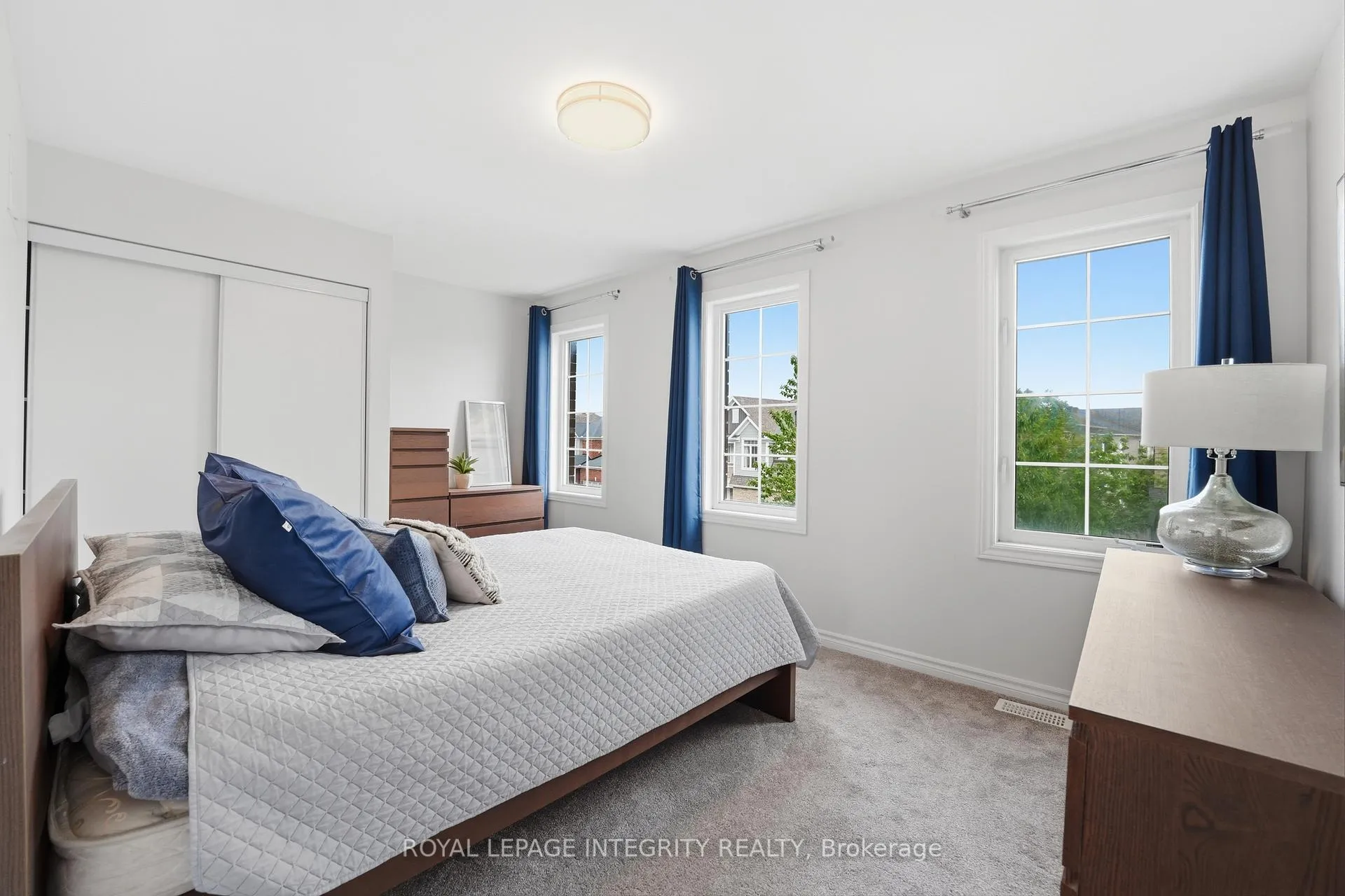 Photo 36 of 102 Lily Pond Street, Ottawa, Kanata - Emerald Meadows/Trailwest — HOMEH