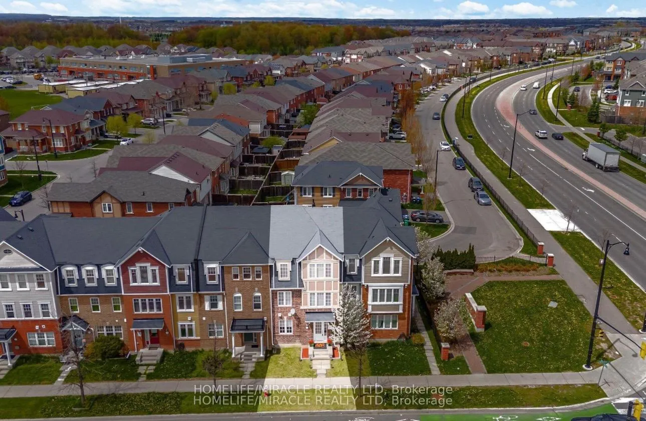 Front of 5 Veterans Drive