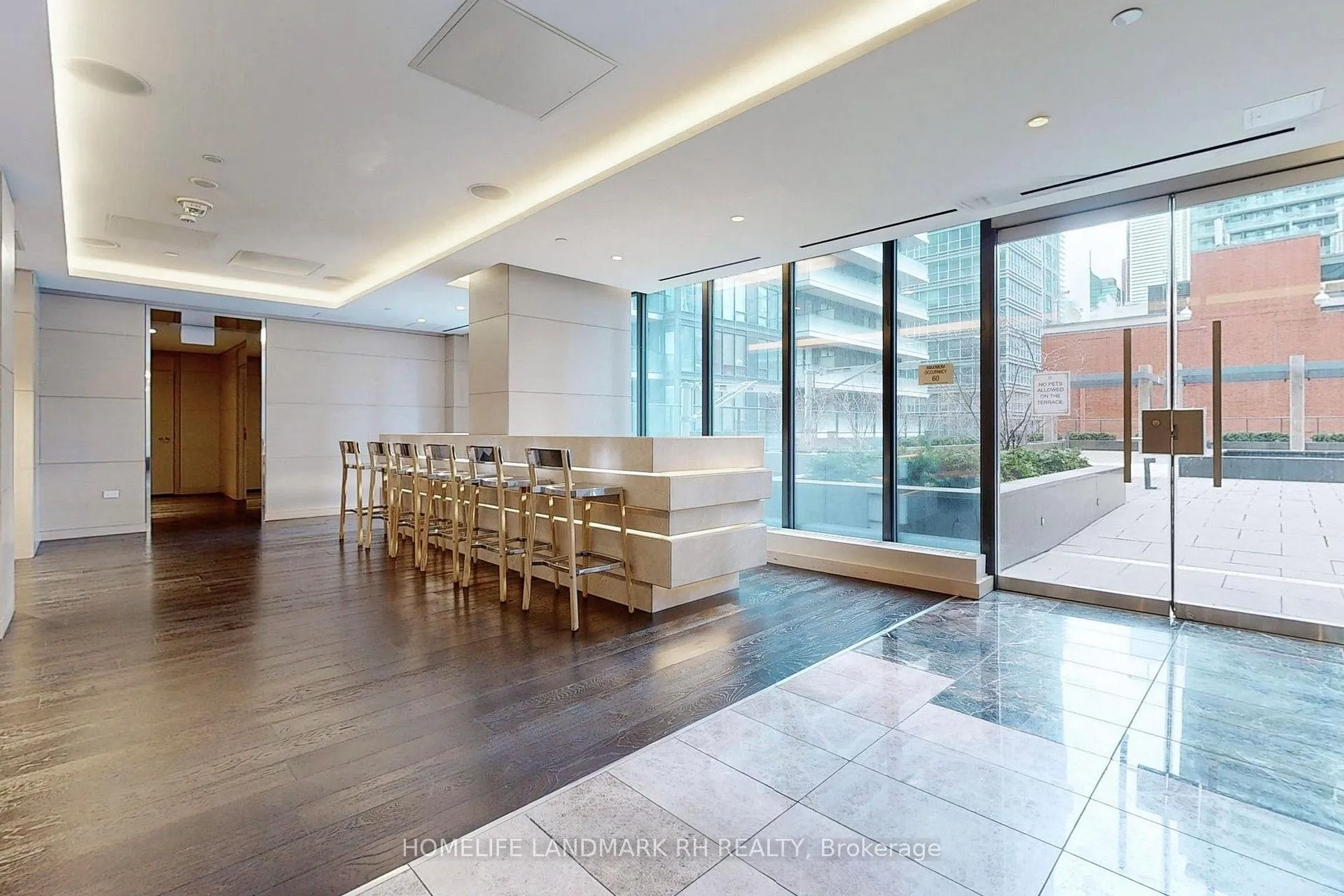 Photo 10 of Unit 3103, 115 Blue Jays Way, Toronto, Waterfront Communities — HOMEH