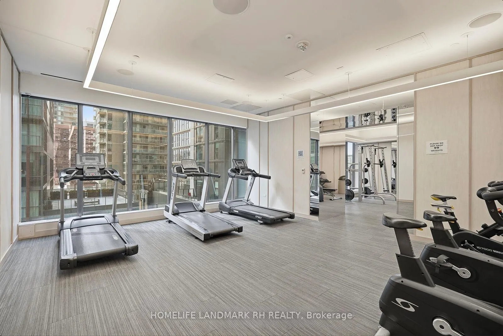 Photo 15 of Unit 3103, 115 Blue Jays Way, Toronto, Waterfront Communities — HOMEH
