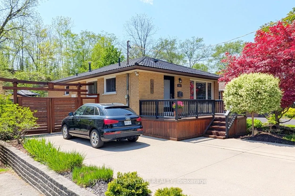 Photo 36 of 41 Ann Street, Hamilton, Dundas — HOMEH