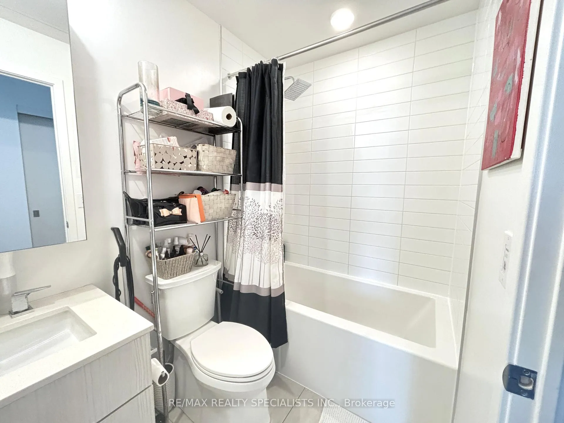 Photo 5 of Unit 3214, 25 Richmond Street E, Toronto, Church-Yonge Corridor — HOMEH