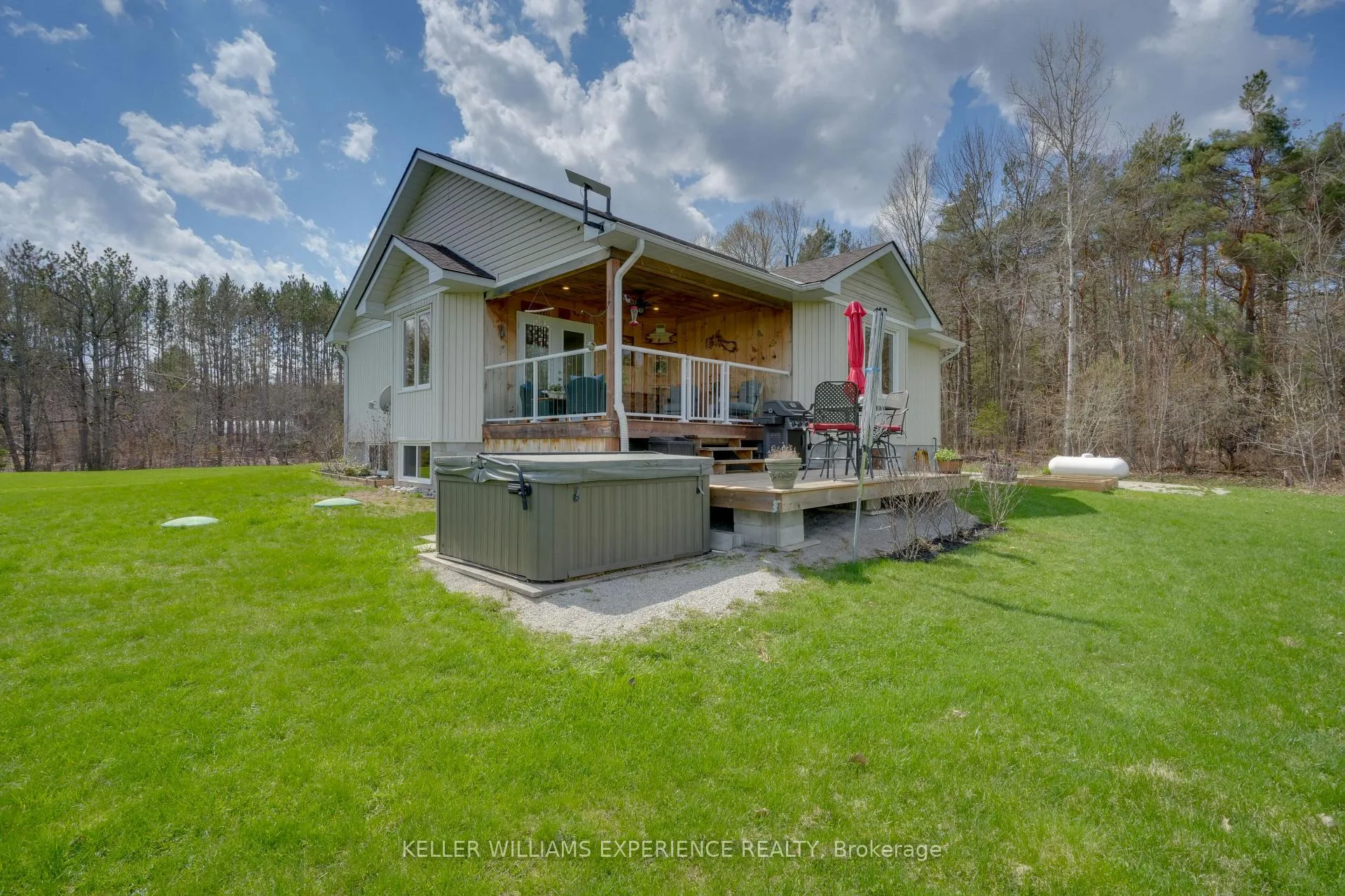 Photo 33 of 5733 Line 4 N, Oro-Medonte, Rural Oro-Medonte — HOMEH