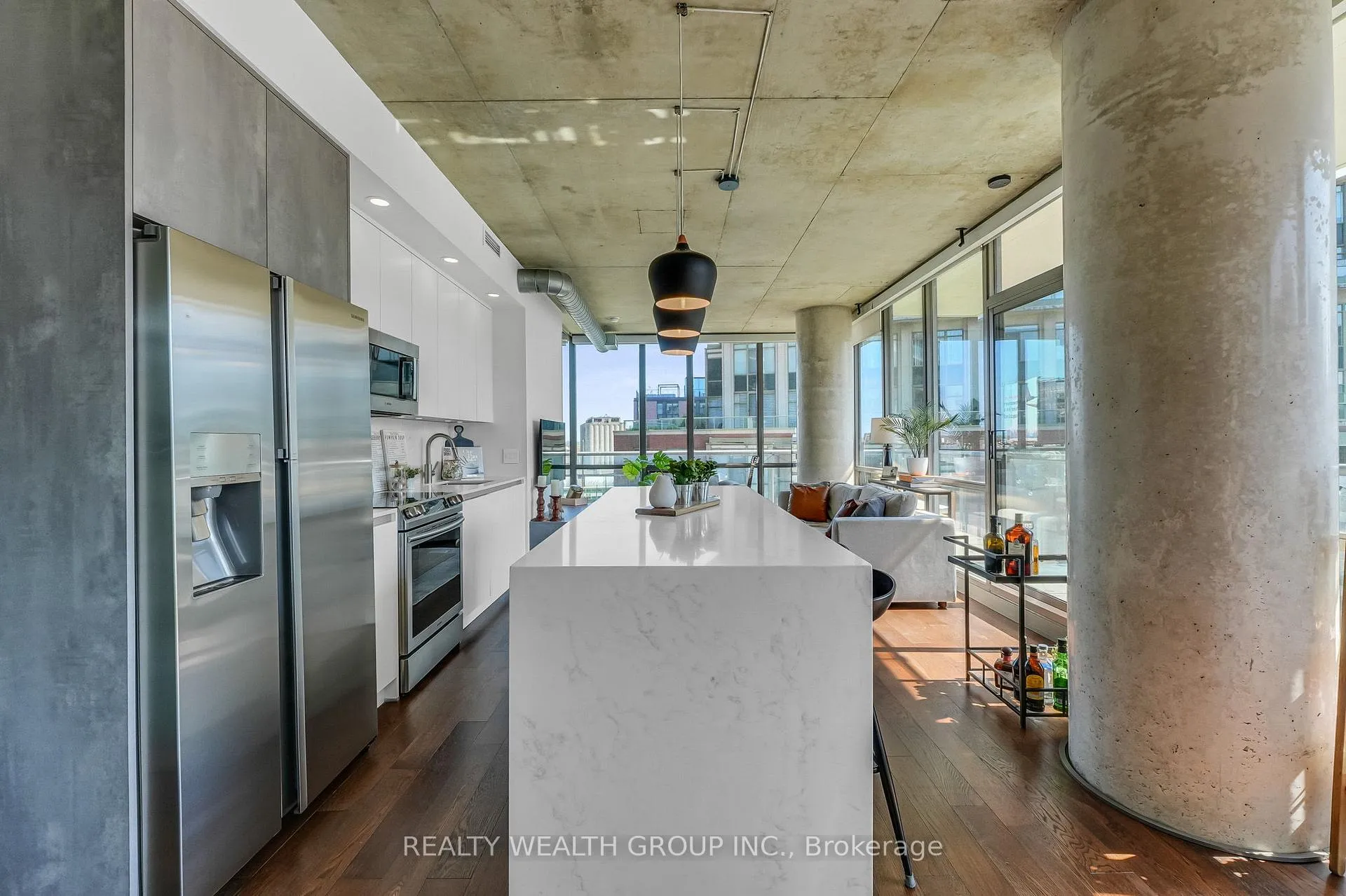Photo 3 of Unit 706, 33 Mill Street, Toronto, Waterfront Communities — HOMEH