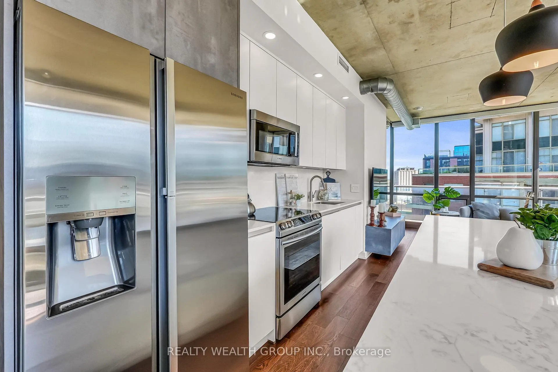 Photo 6 of Unit 706, 33 Mill Street, Toronto, Waterfront Communities — HOMEH