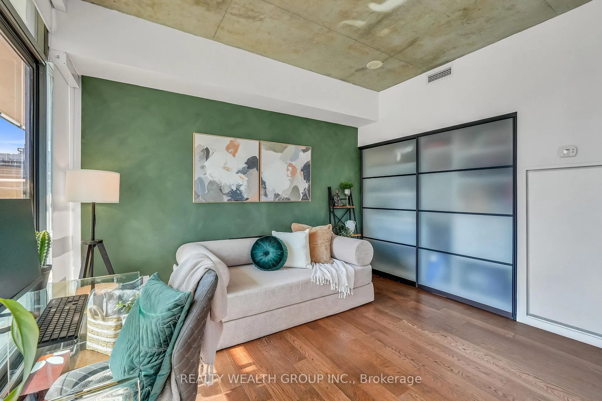Photo 12 of Unit 706, 33 Mill Street, Toronto, Waterfront Communities — HOMEH
