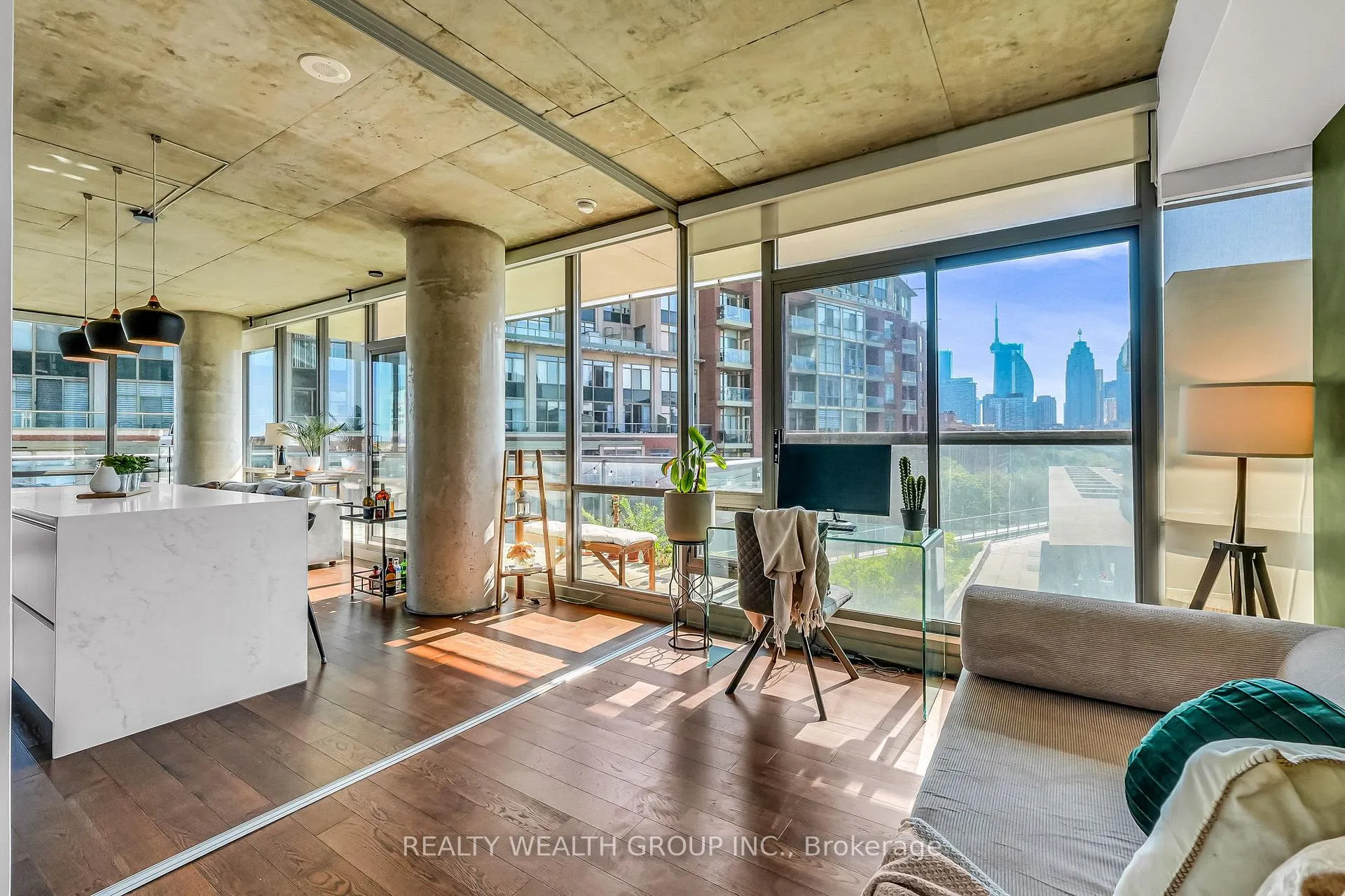 Photo 13 of Unit 706, 33 Mill Street, Toronto, Waterfront Communities — HOMEH