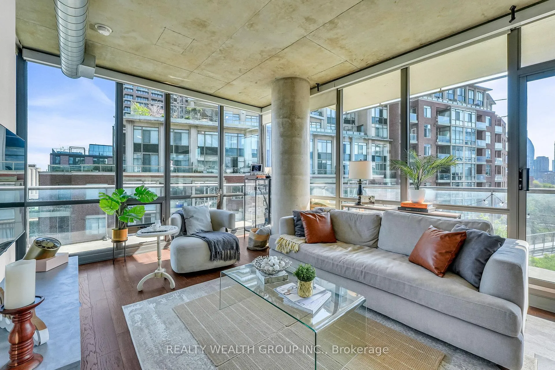 Photo 19 of Unit 706, 33 Mill Street, Toronto, Waterfront Communities — HOMEH