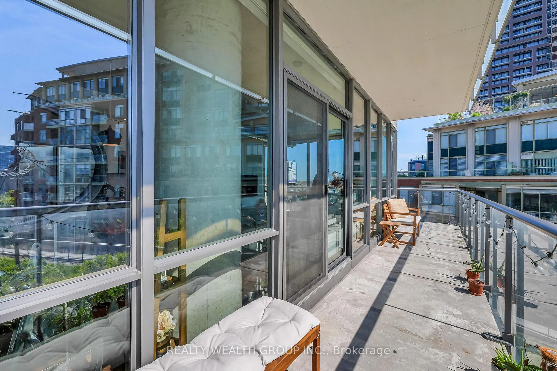 Photo 33 of Unit 706, 33 Mill Street, Toronto, Waterfront Communities — HOMEH