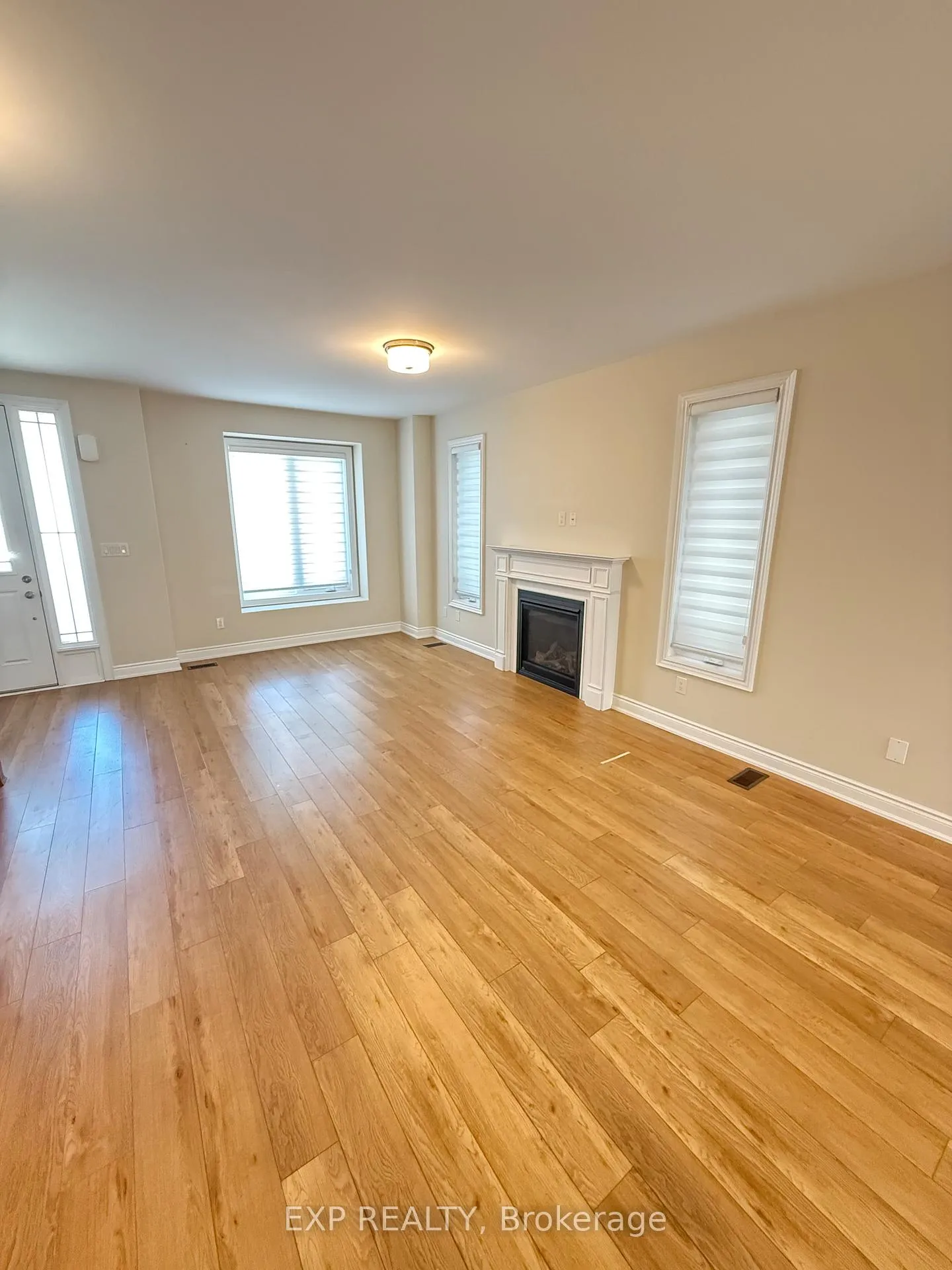Photo 2 of 1119 Rippingale Trail, Peterborough, Northcrest Ward 5 — HOMEH