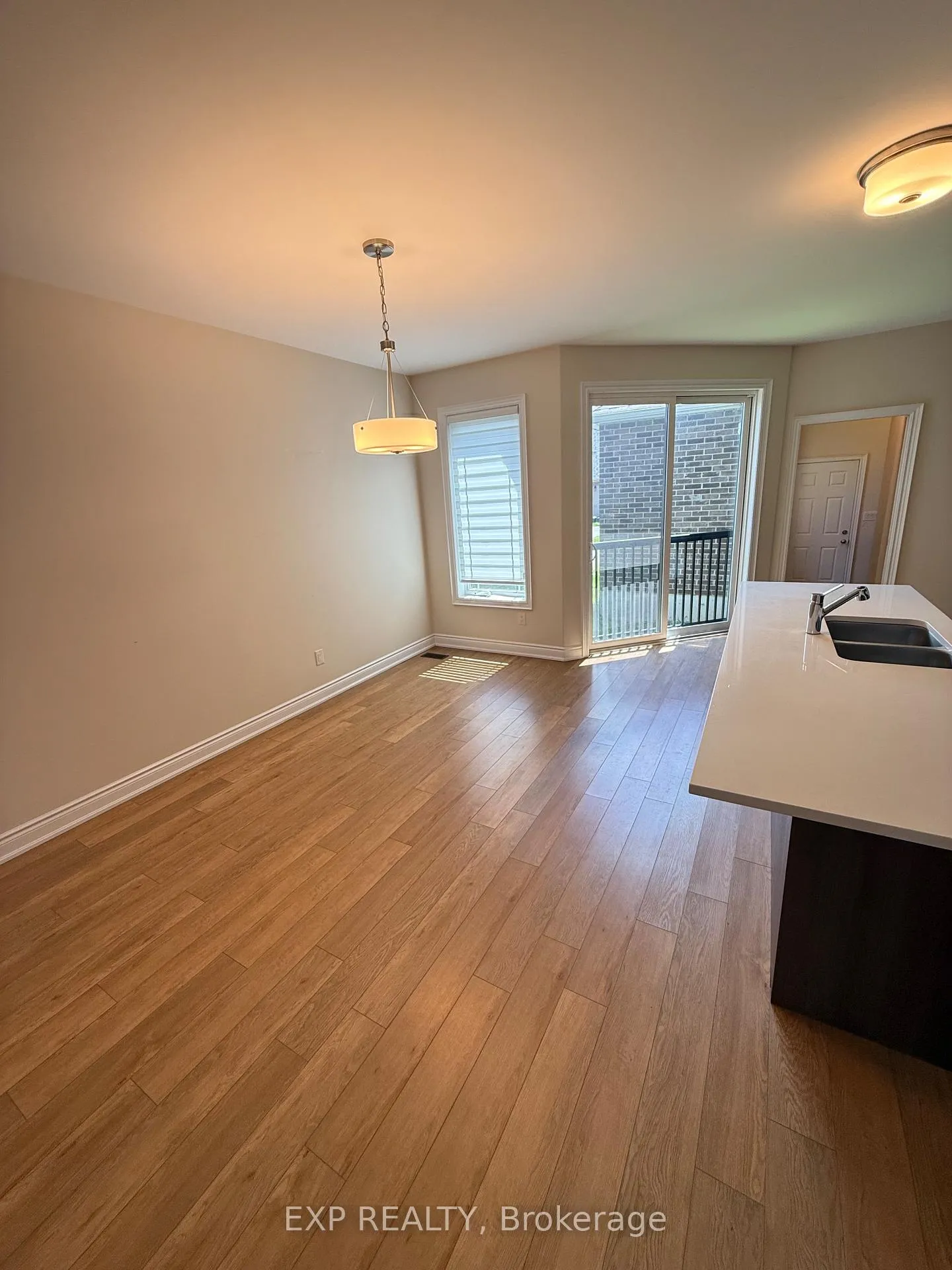 Photo 7 of 1119 Rippingale Trail, Peterborough, Northcrest Ward 5 — HOMEH
