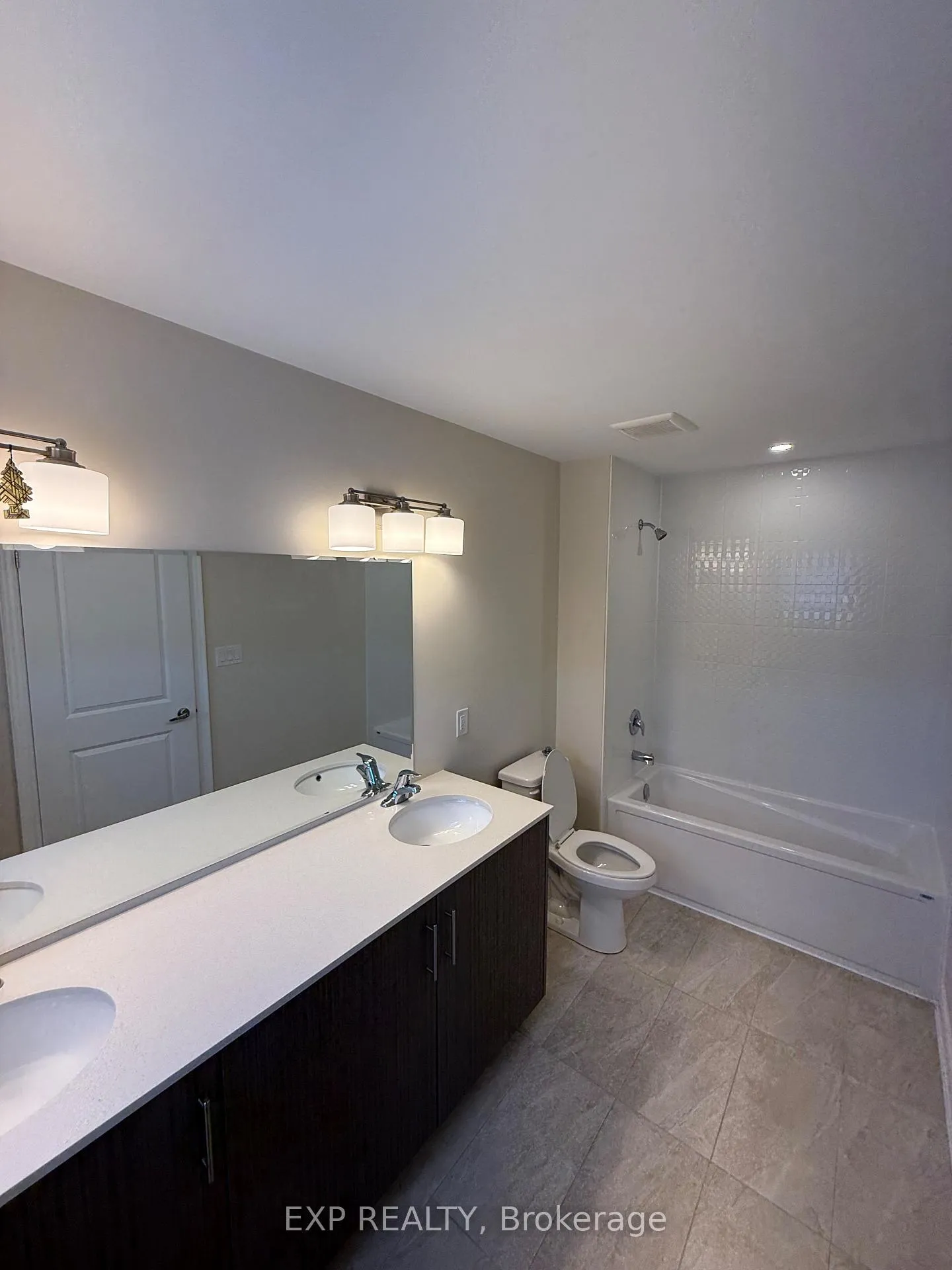 Photo 17 of 1119 Rippingale Trail, Peterborough, Northcrest Ward 5 — HOMEH