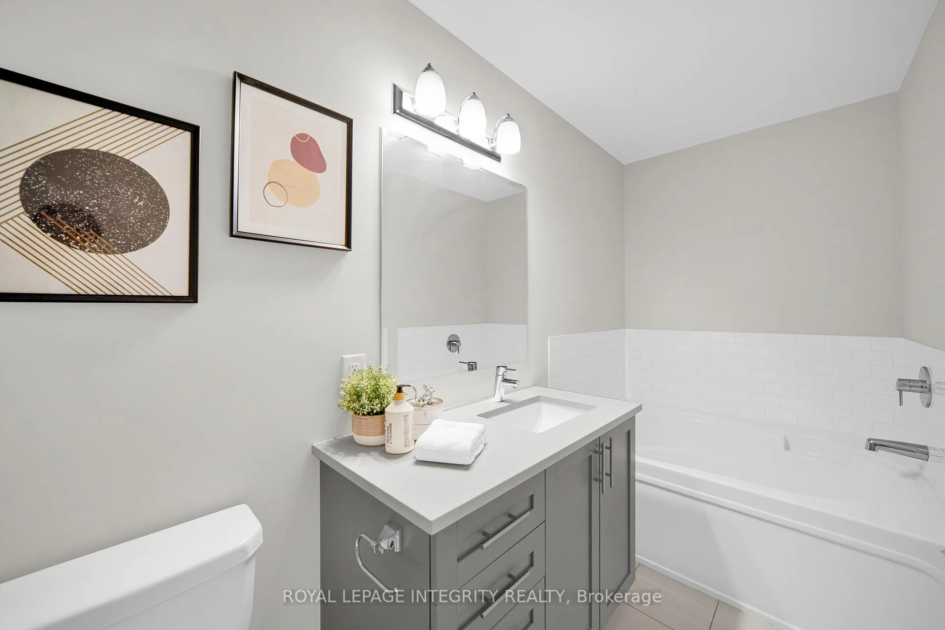 Photo 34 of 170 Larimar Circle, Ottawa, Riverside South/Gloucester Glen — HOMEH