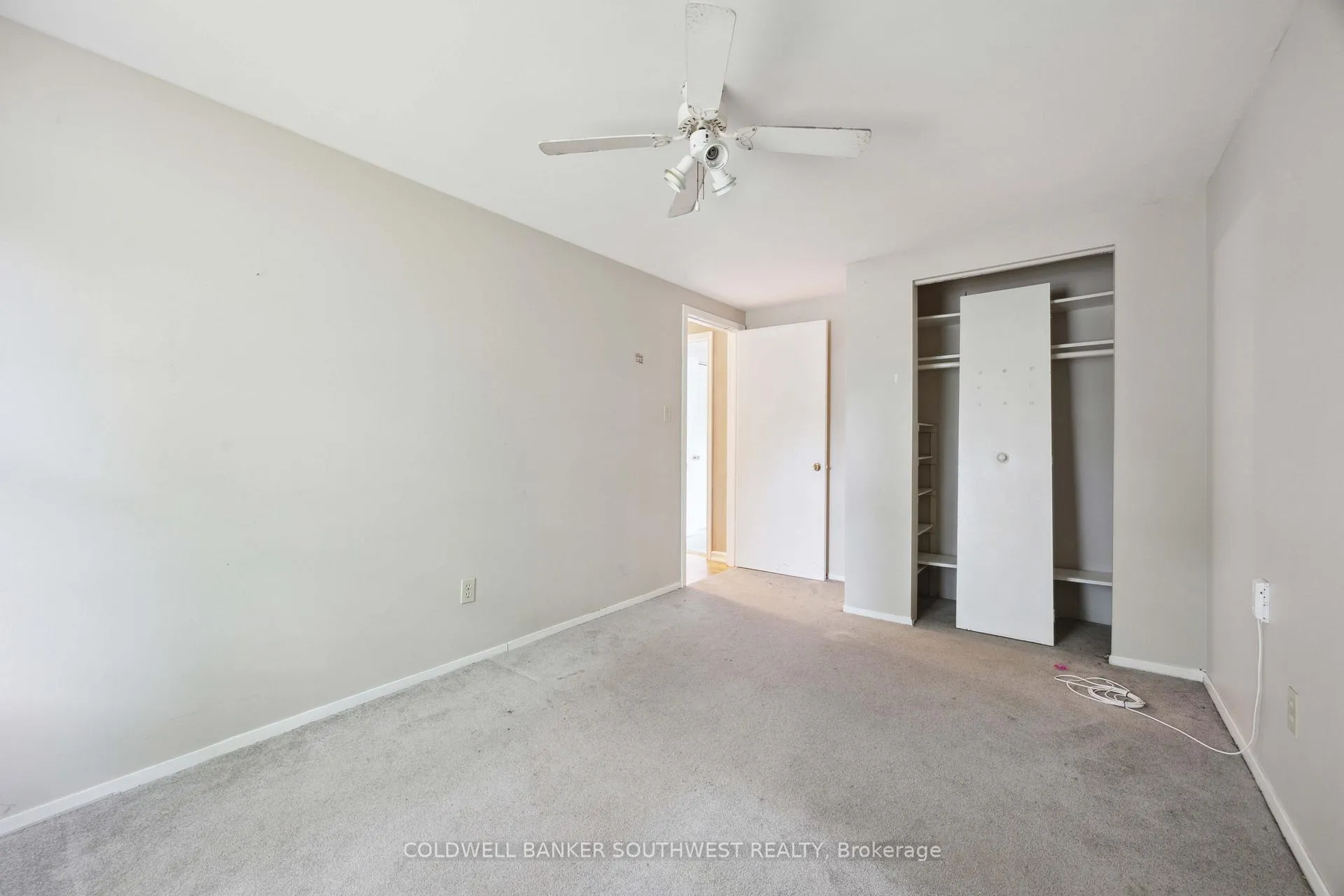 Photo 19 of 1060 Camelot Crescent, Sarnia — HOMEH