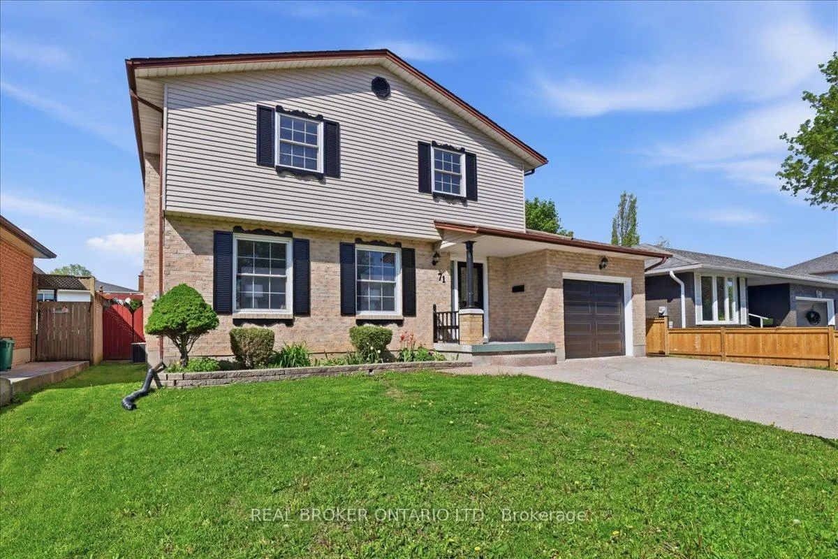 Photo 2 of 71 West Acres Crescent, Kitchener — HOMEH