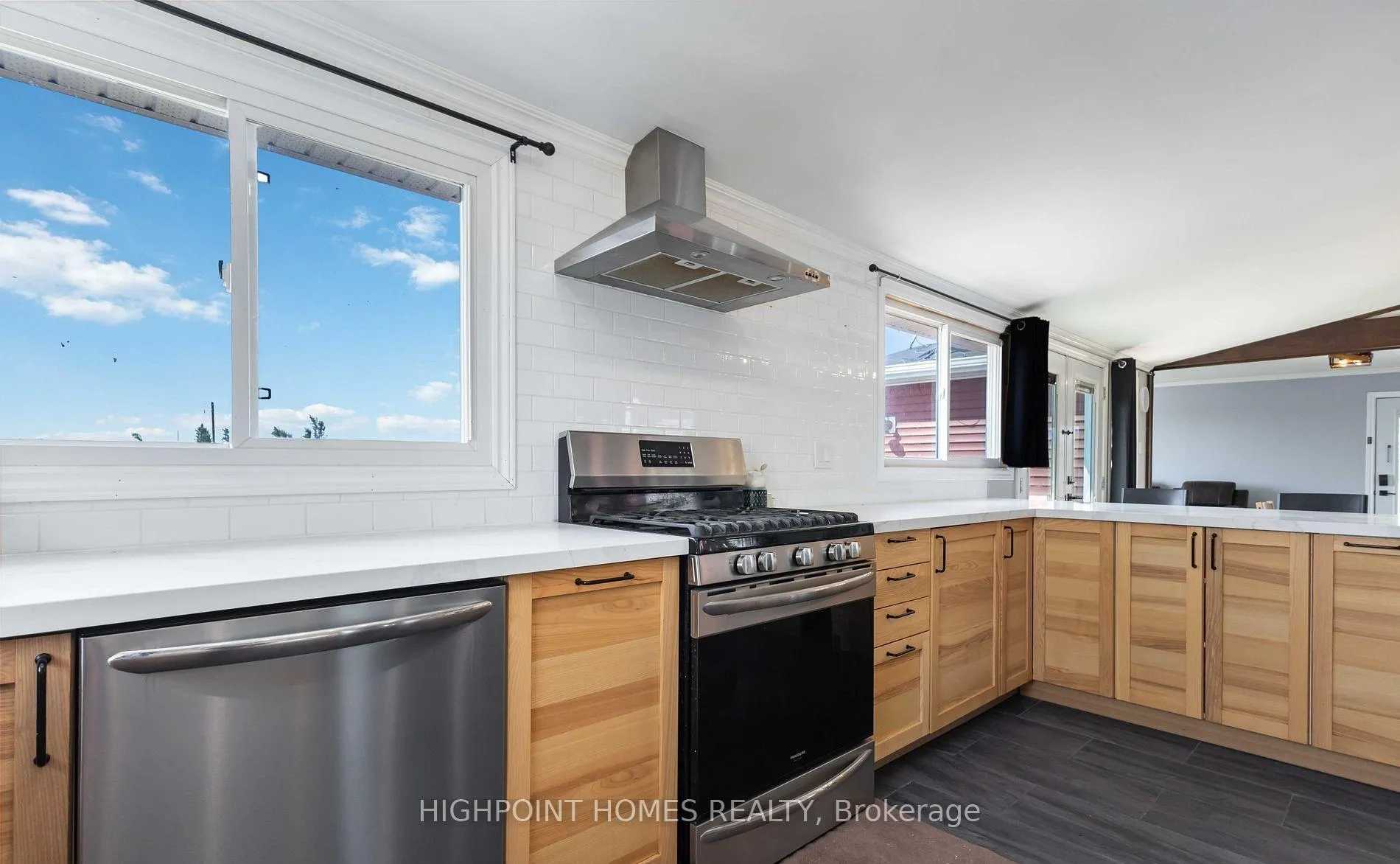 Photo 13 of 979 Palestine Road, Kawartha Lakes, Eldon — HOMEH