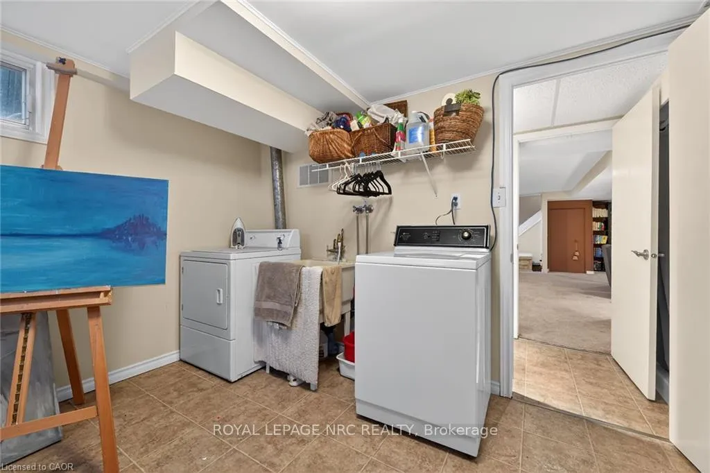 Photo 24 of 7 Coral Drive, St. Catharines, Lakeshore — HOMEH