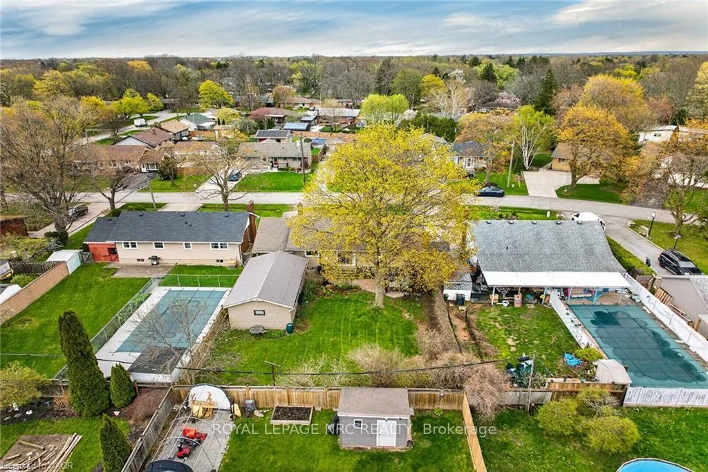 Photo 40 of 7 Coral Drive, St. Catharines, Lakeshore — HOMEH