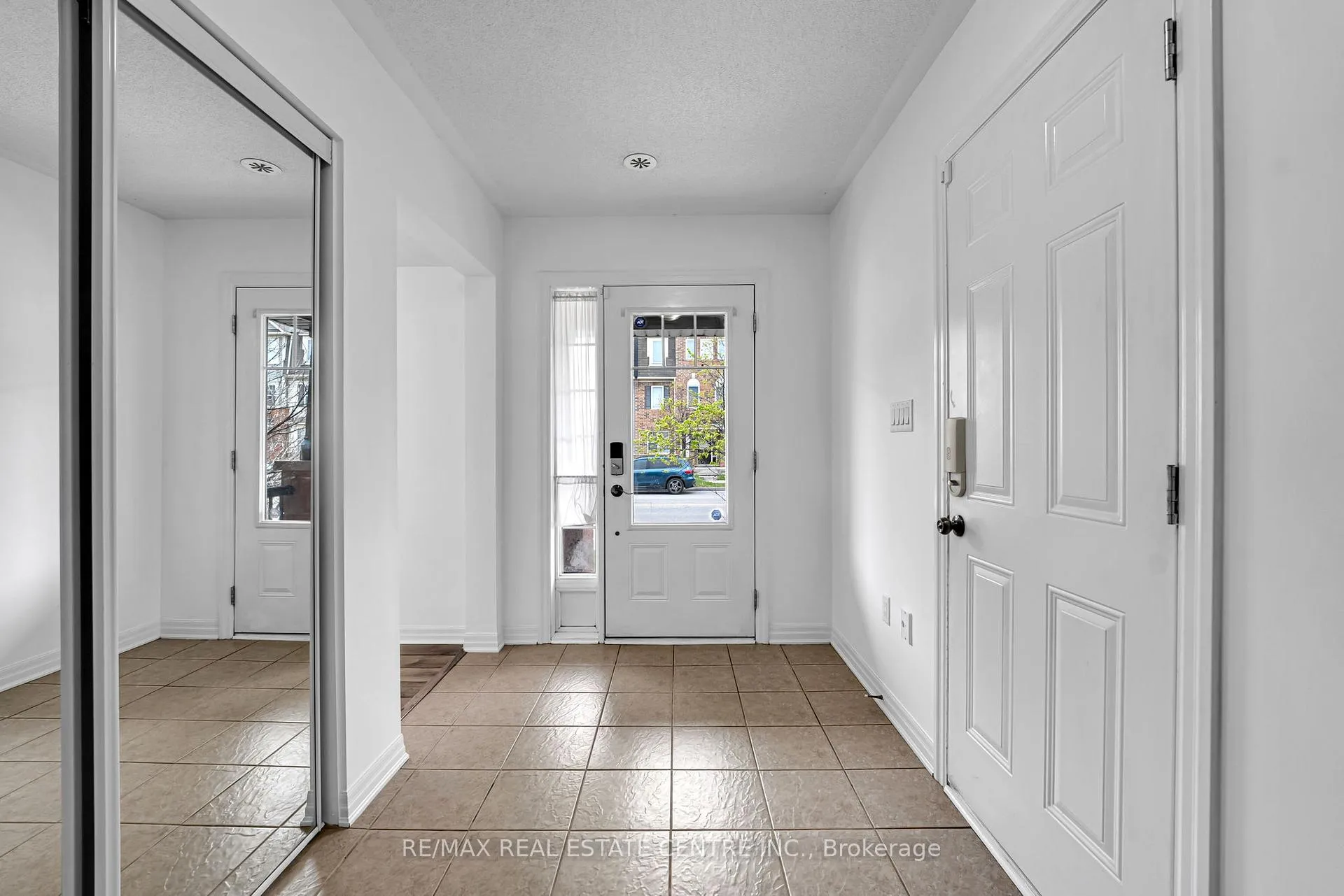 Photo 6 of 123 Bevington Road, Brampton, Northwest Brampton — HOMEH