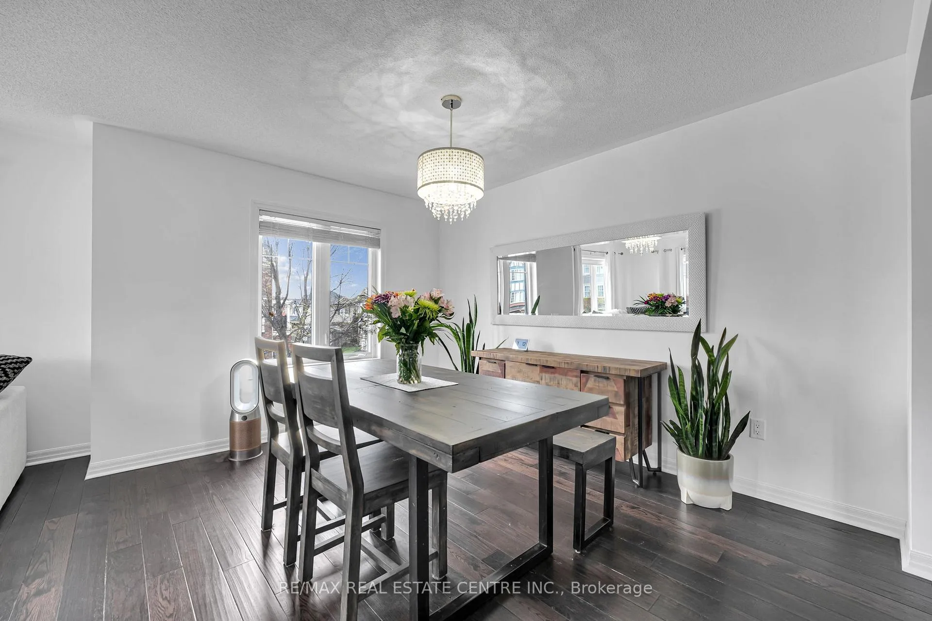 Photo 15 of 123 Bevington Road, Brampton, Northwest Brampton — HOMEH