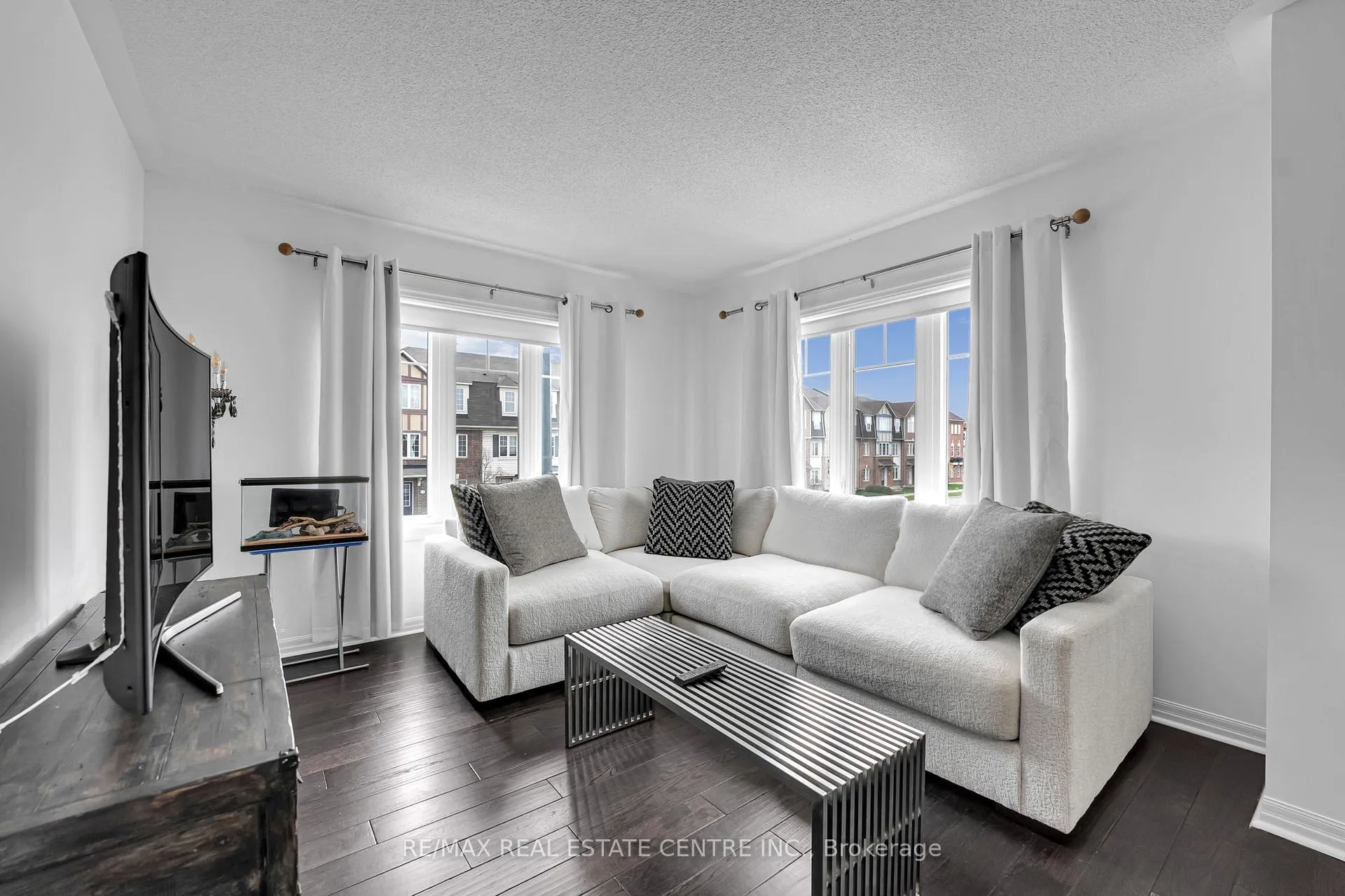 Photo 16 of 123 Bevington Road, Brampton, Northwest Brampton — HOMEH